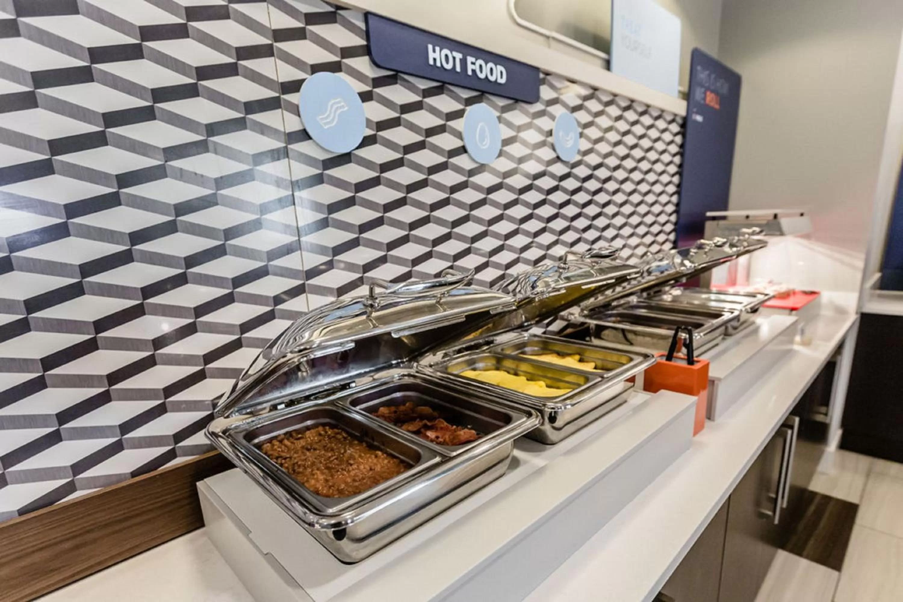 Breakfast in Holiday Inn Express & Suites Edmonton N - St Albert by IHG