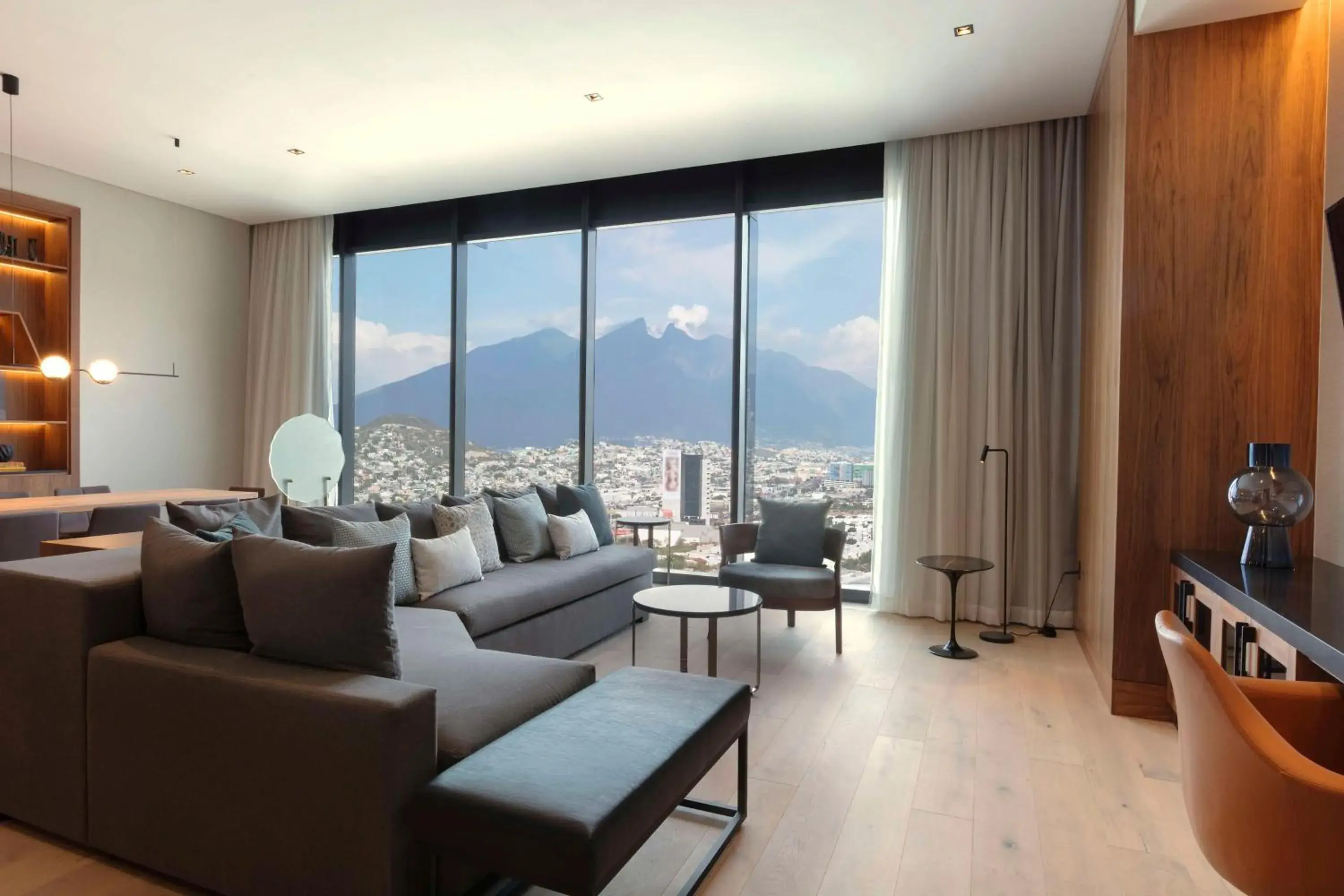 Bedroom, Seating Area in Hilton Monterrey