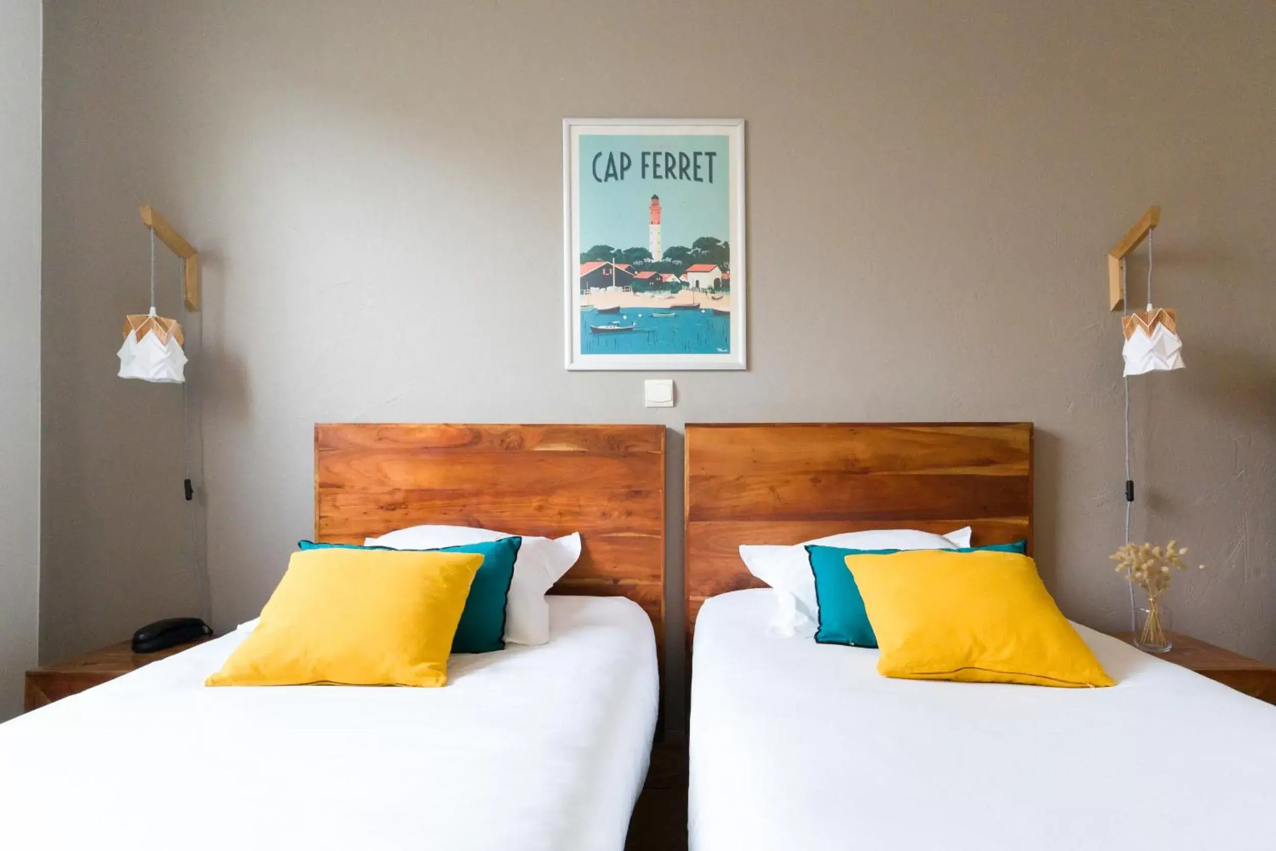 Bed in Victoria Garden Bordeaux Centre Bed in Victoria Garden Bordeaux Centre