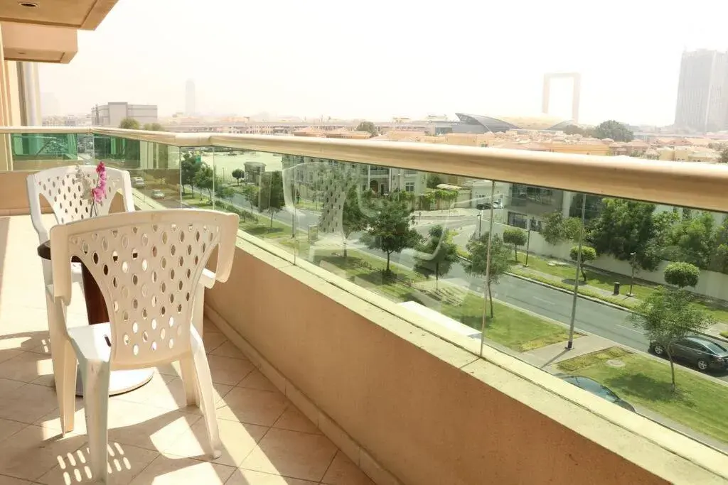 Balcony/Terrace in Al Manar Grand Hotel Apartment