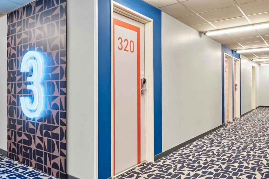 Photo of the whole room in ibis budget Paris Porte d'Aubervilliers