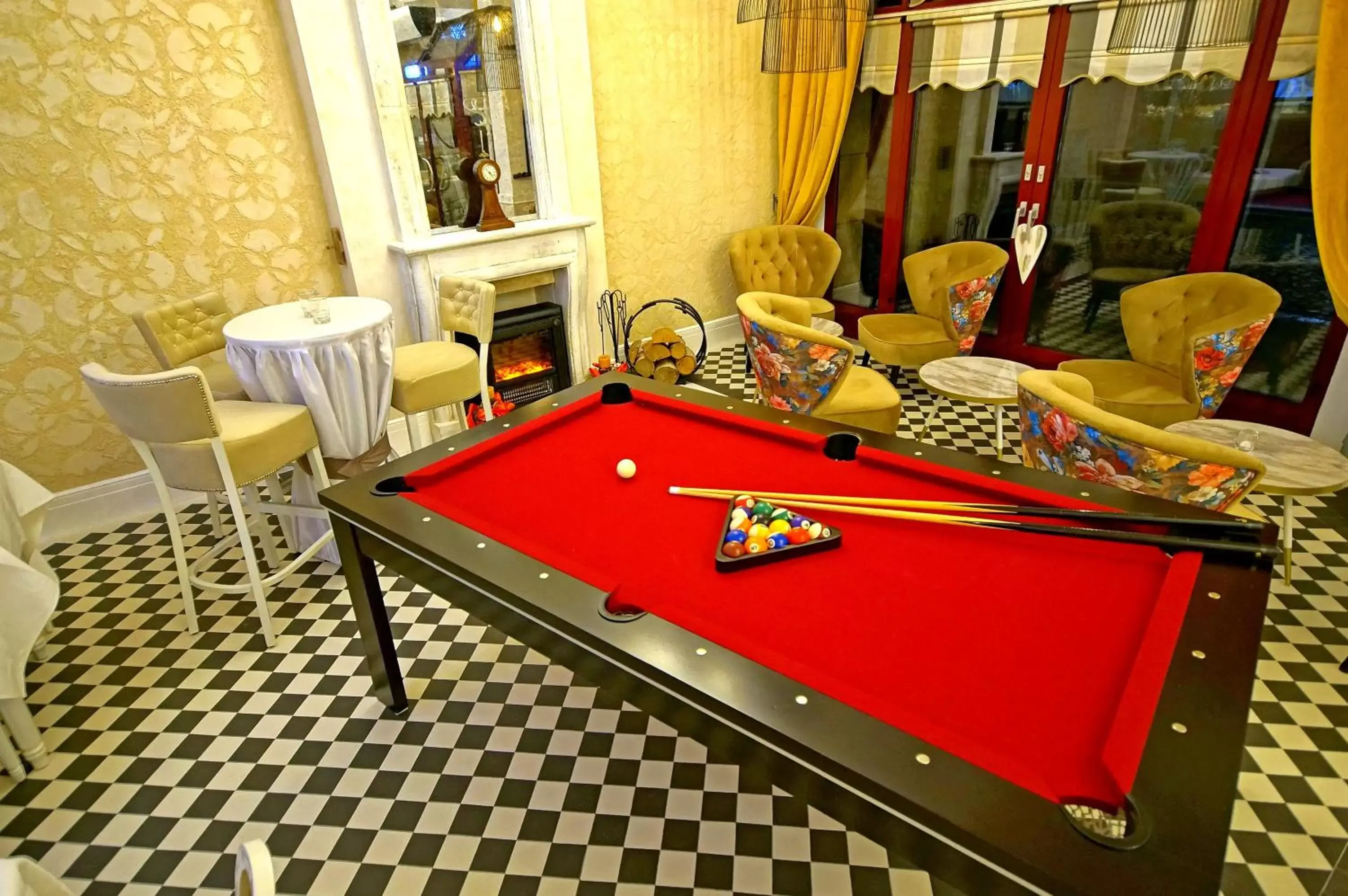 Billiard, Billiards in Hotel Ottaviano