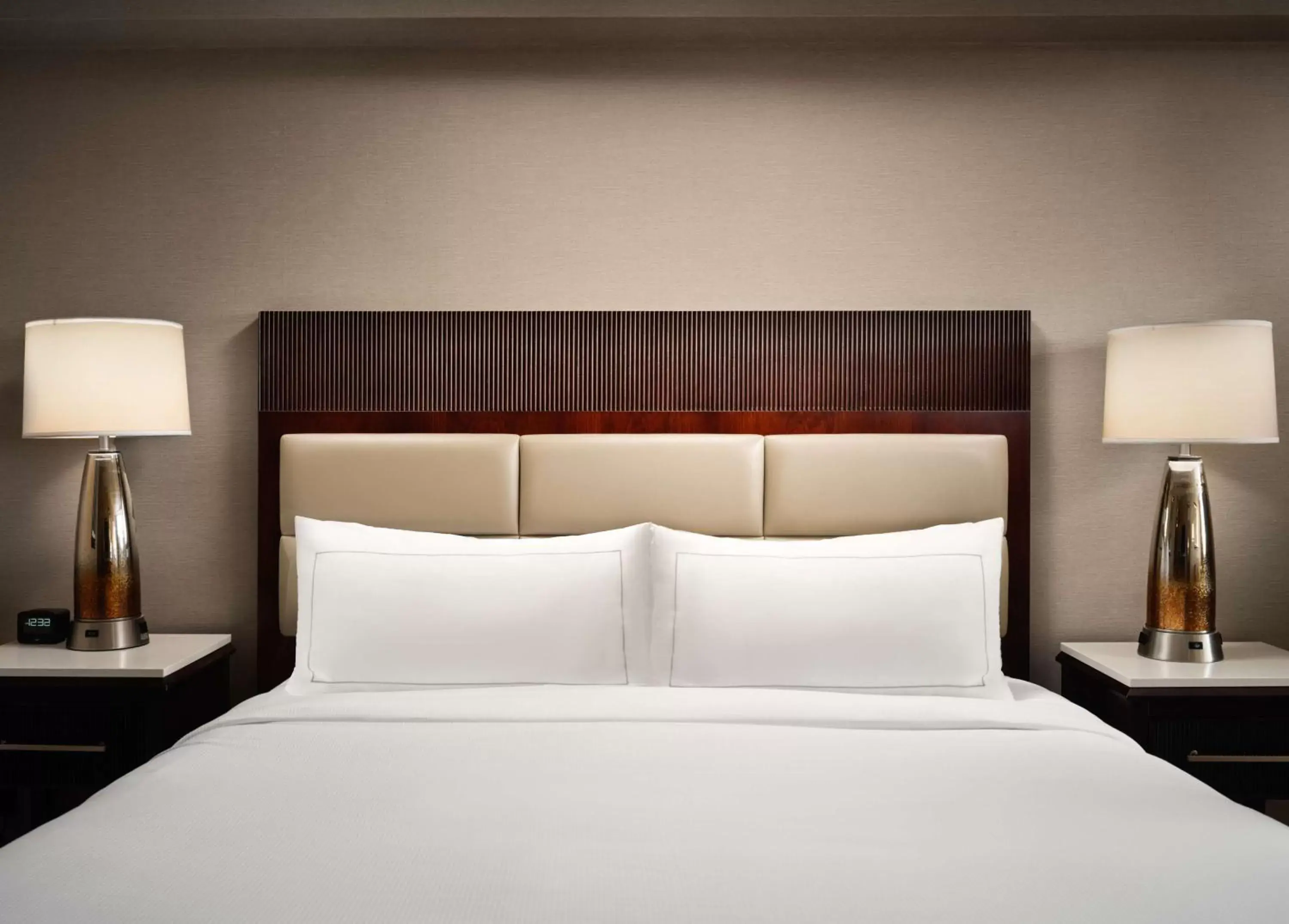 Bed in Hilton Fort Collins Bed in Hilton Fort Collins