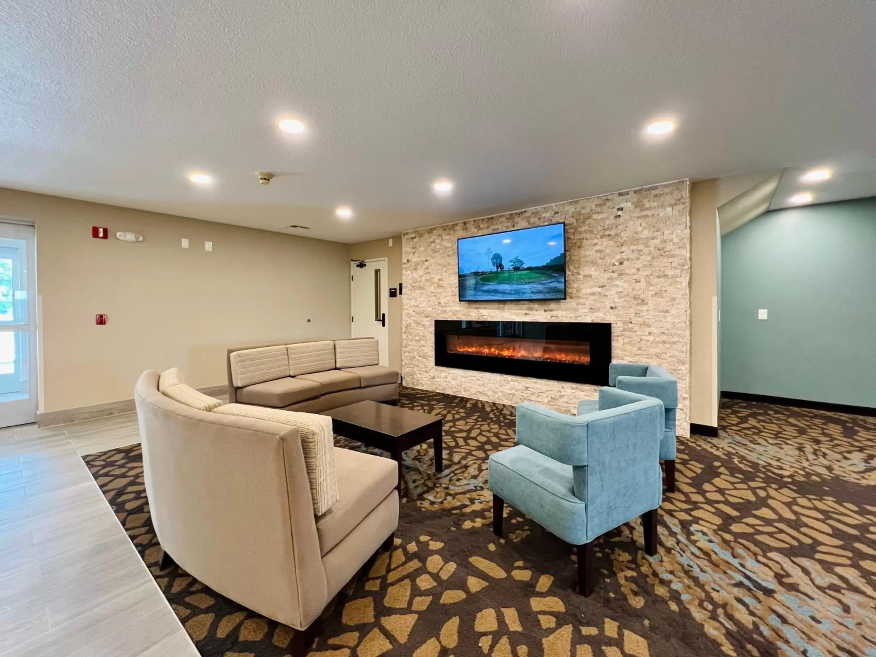 Lobby or reception, Seating Area in Americas Best Value Inn Wisconsin Dells-Lake Delton - Newly renovated