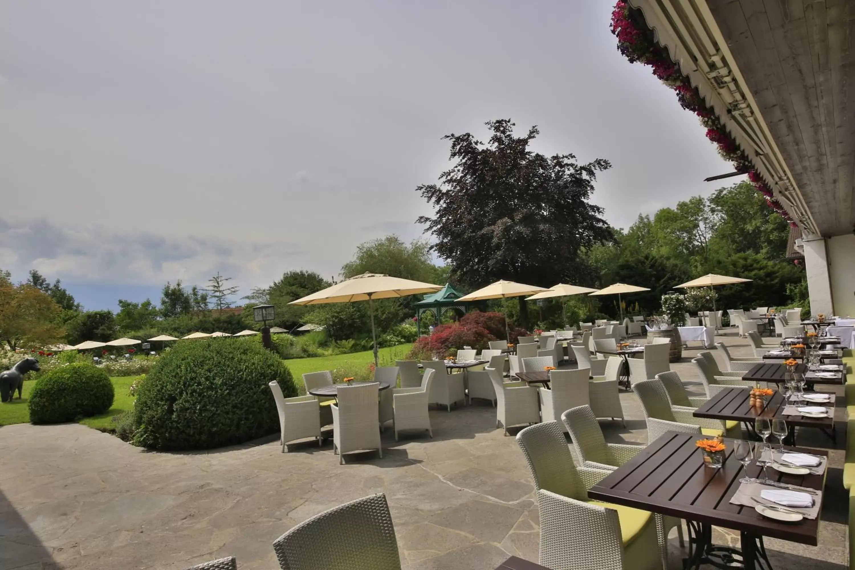 Restaurant/places to eat in Alpenhof Murnau