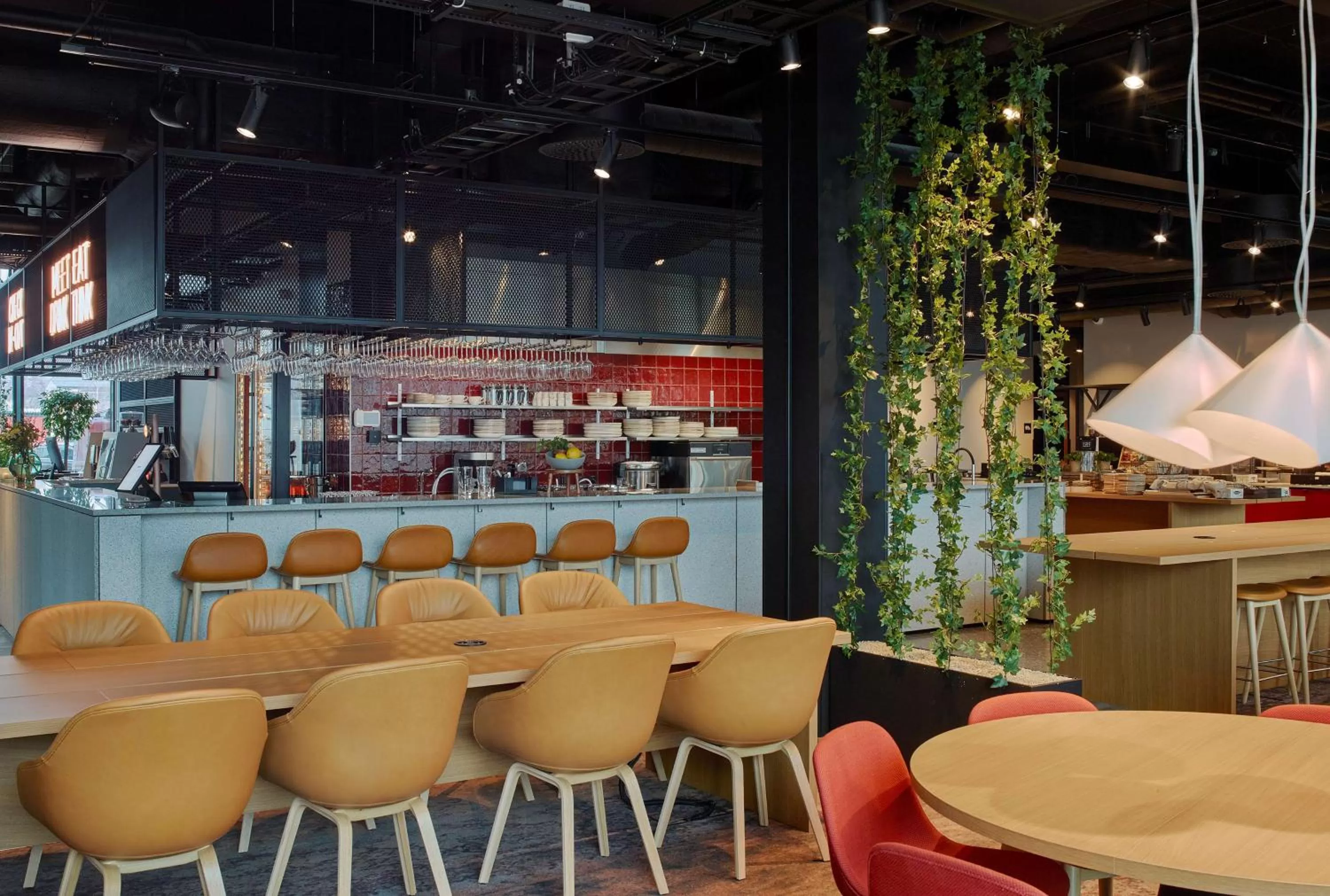 Restaurant/places to eat in Scandic Örebro Central