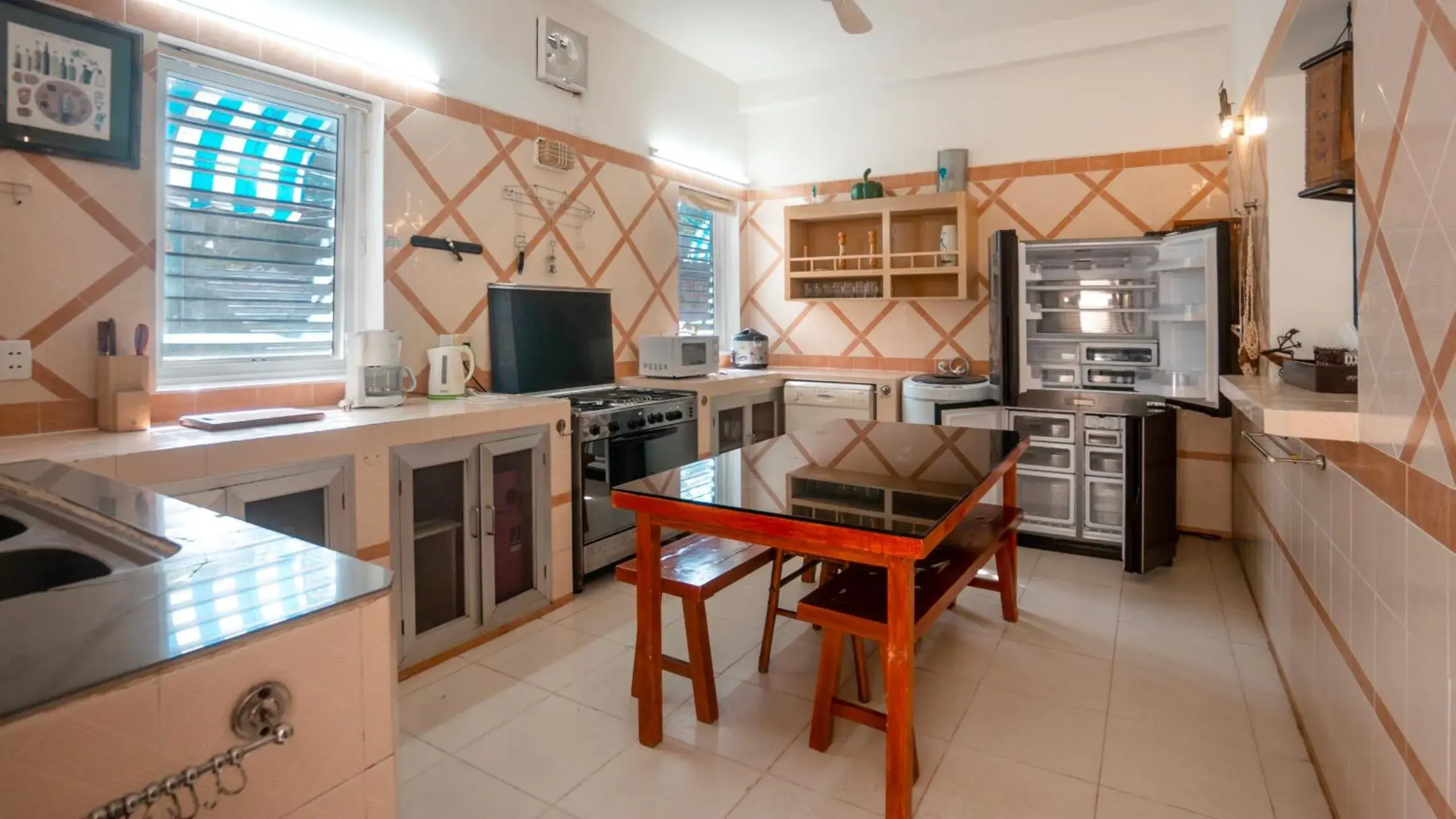 Kitchen/Kitchenette in An Hoa Residence