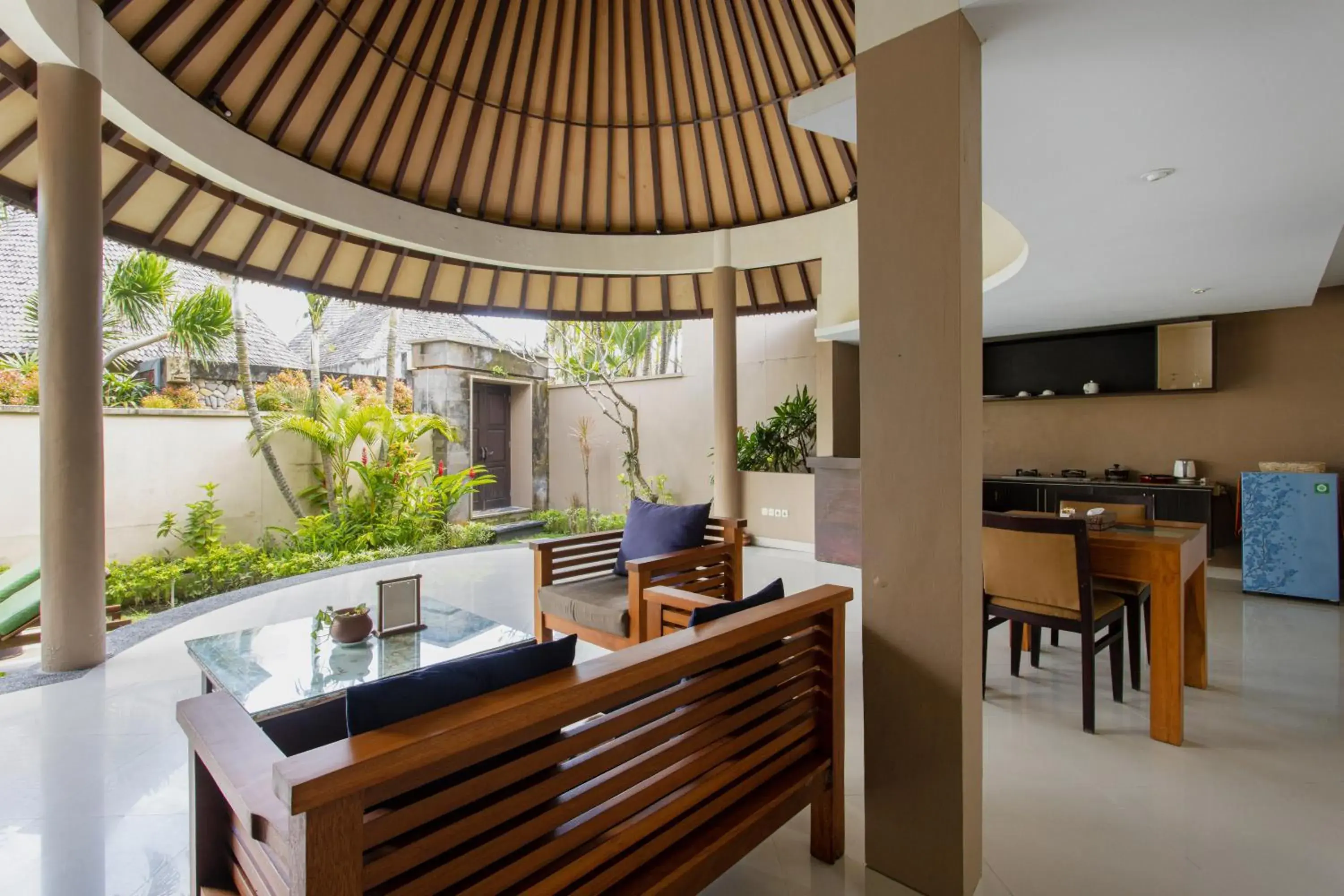 Living room, Restaurant/Places to Eat in The Bidadari Villas and Spa