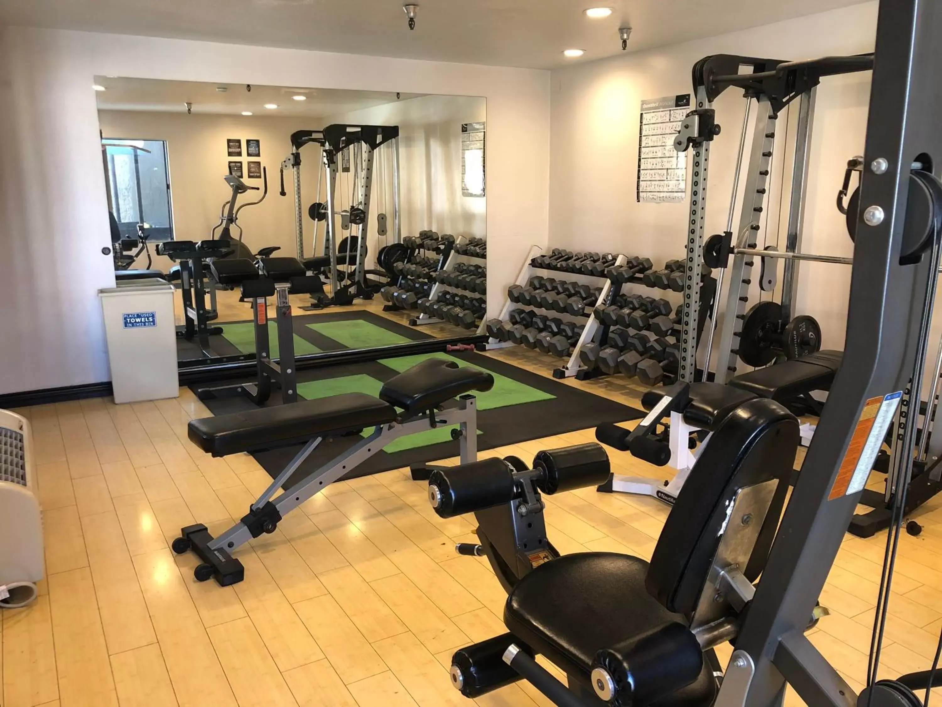 Spa and wellness centre/facilities in Hotel Le Reve Pasadena Spa and wellness centre/facilities in Hotel Le Reve Pasadena