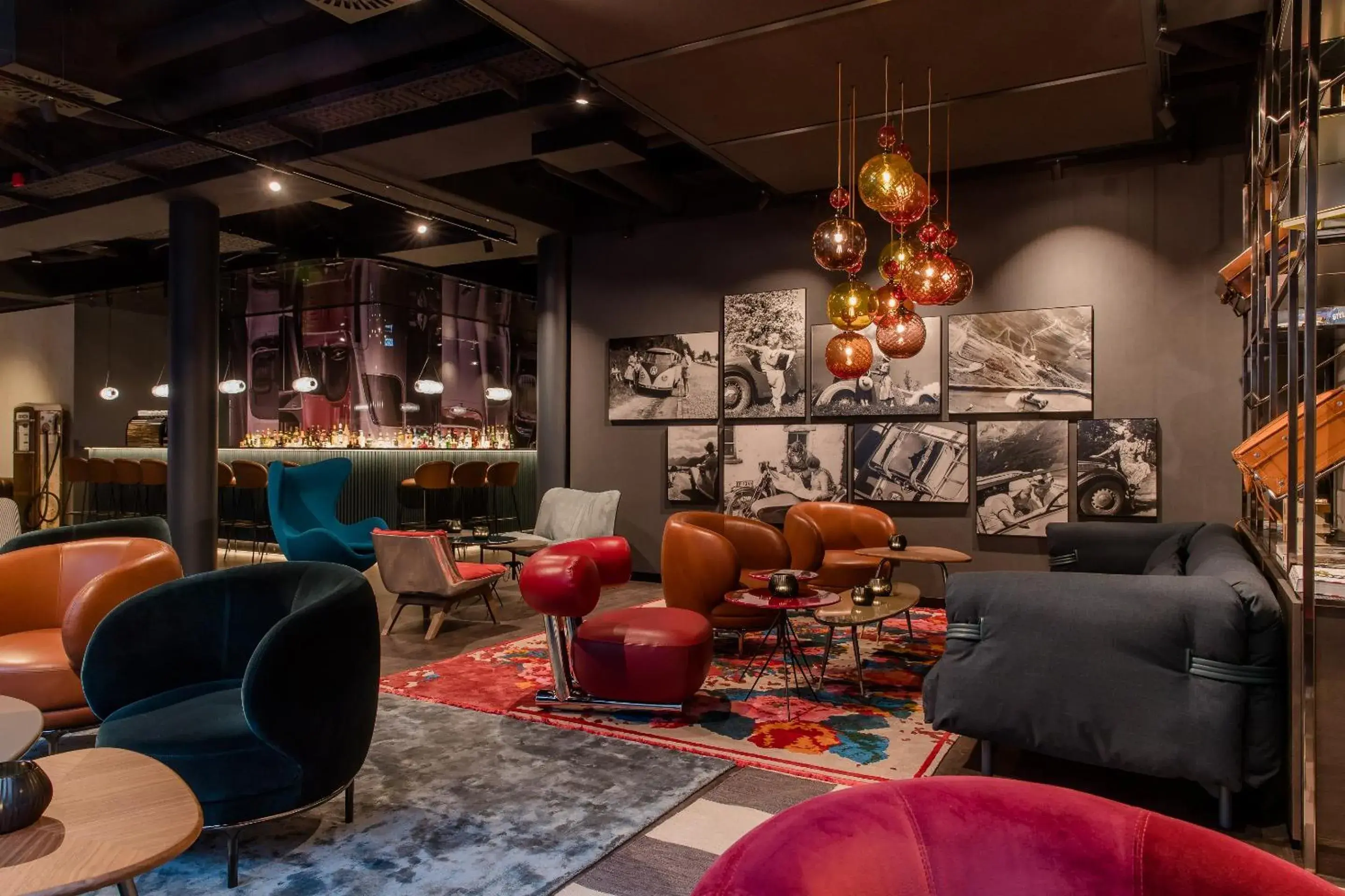 Lounge or bar in Motel One Frankfurt-Eastside