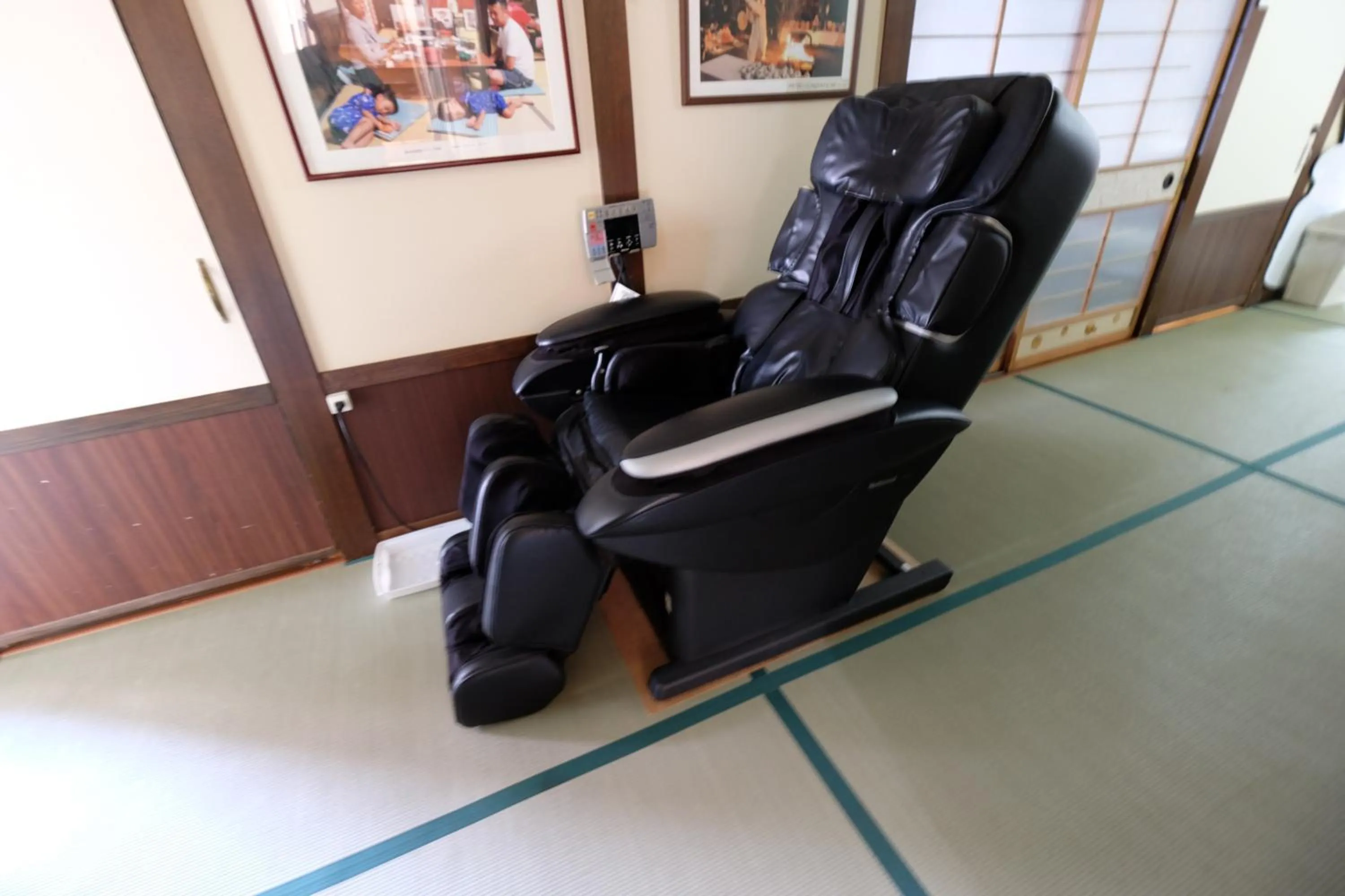 Lobby or reception in Tsuyukusa