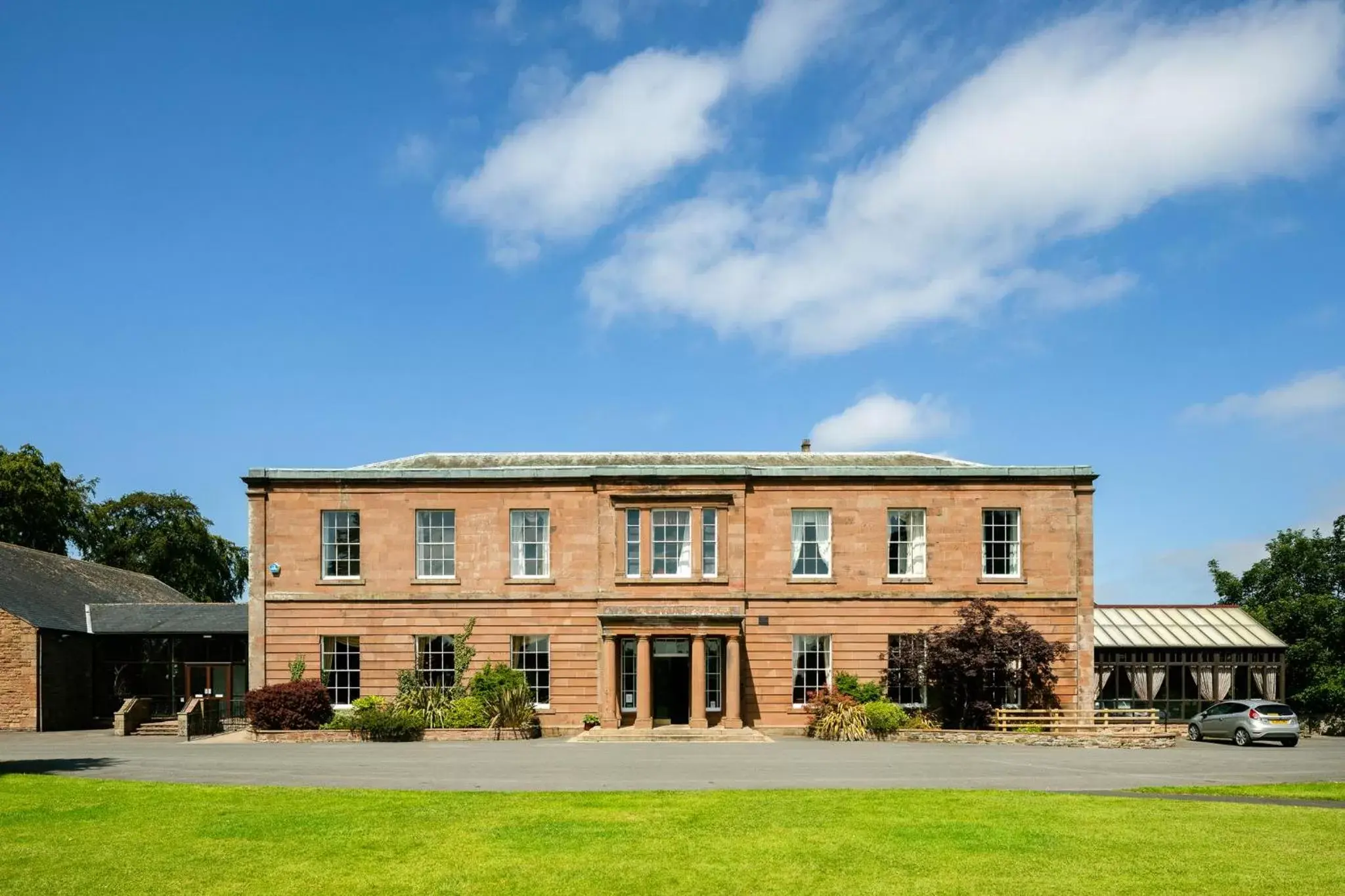 Property Building in The Greenhill Hotel