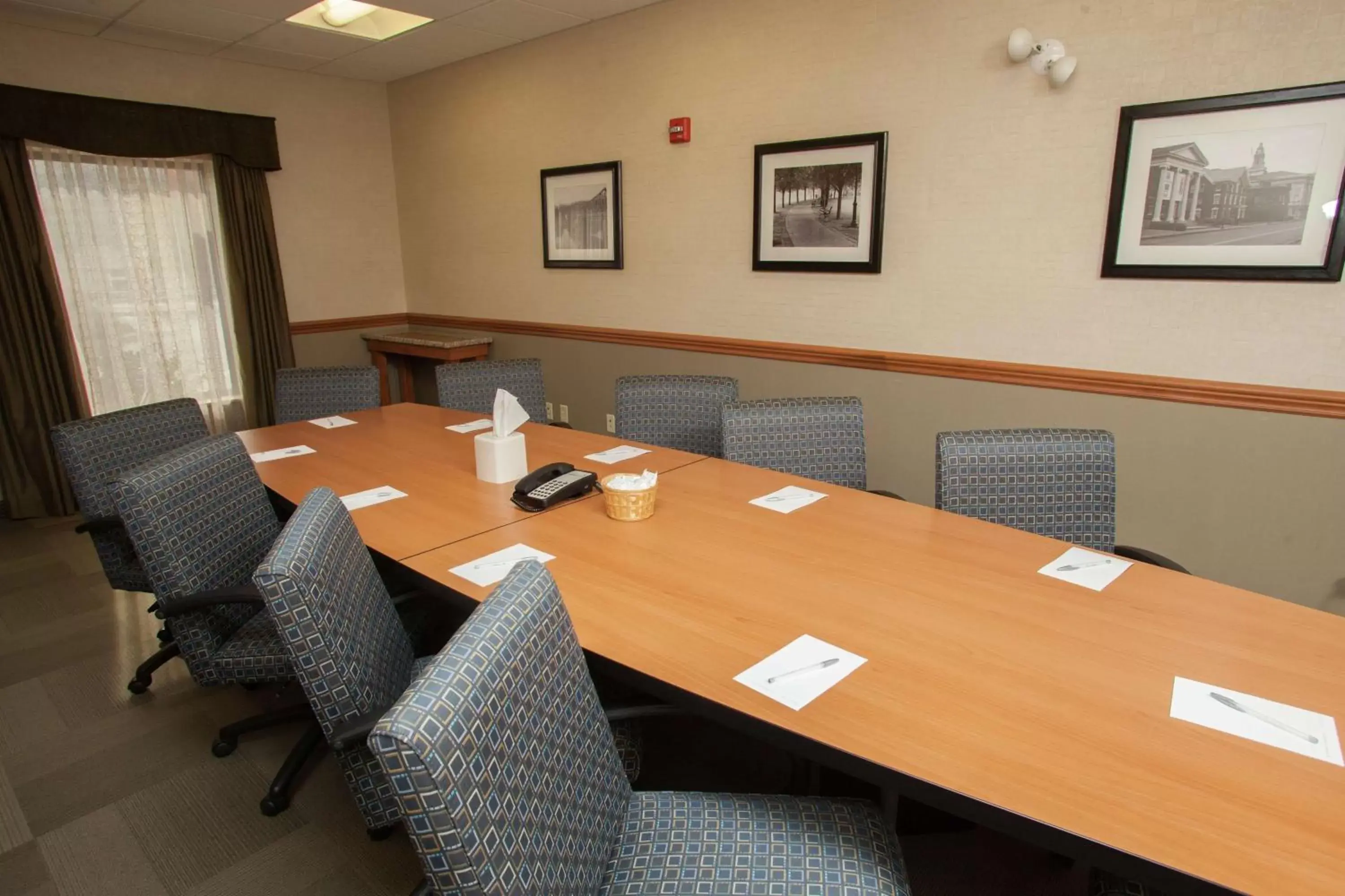 Meeting/conference room in Hampton Inn Elmira/Horseheads