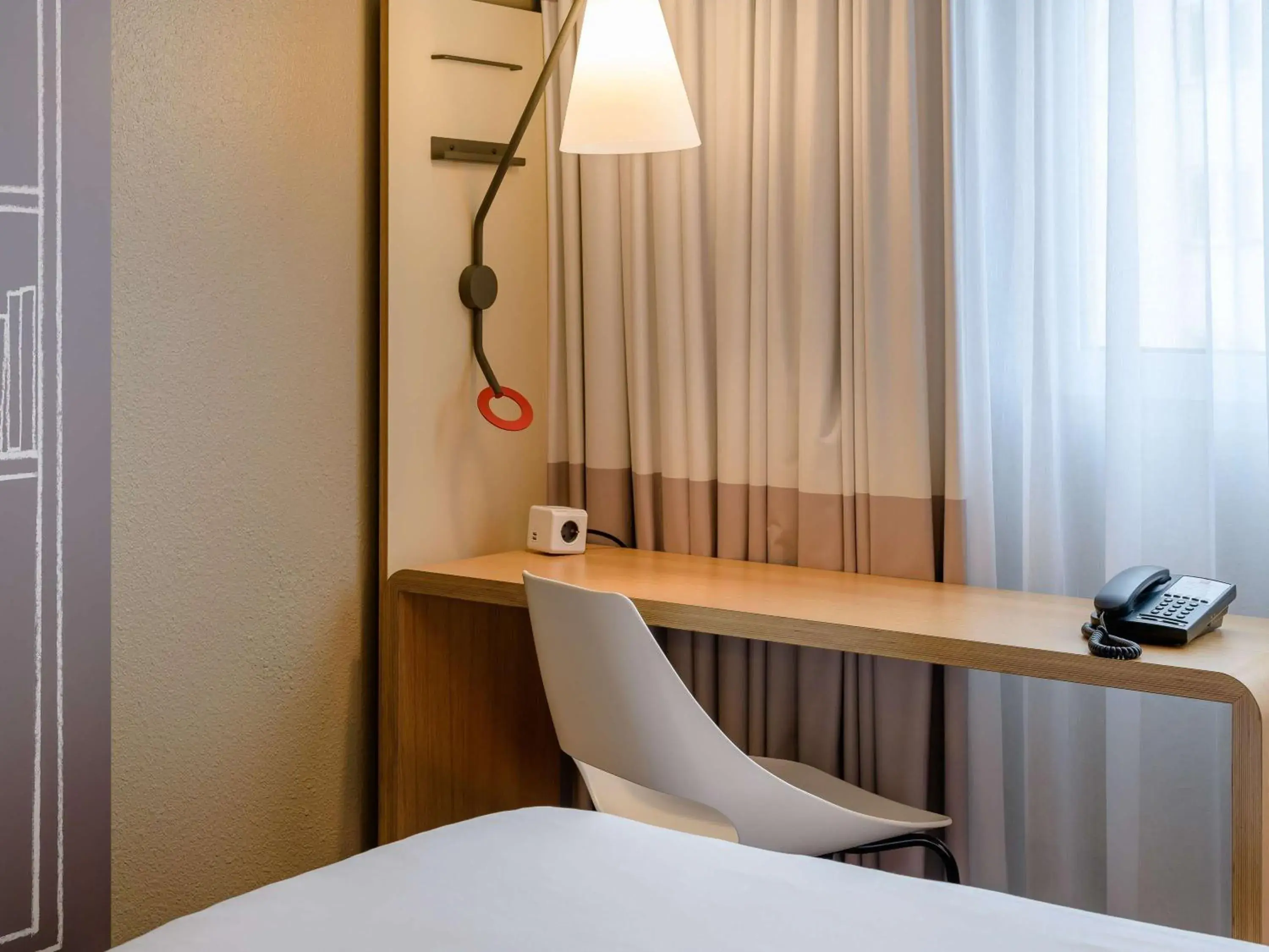 Bedroom, Bed in ibis Nürnberg City am Plärrer Bedroom, Bed in ibis Nürnberg City am Plärrer