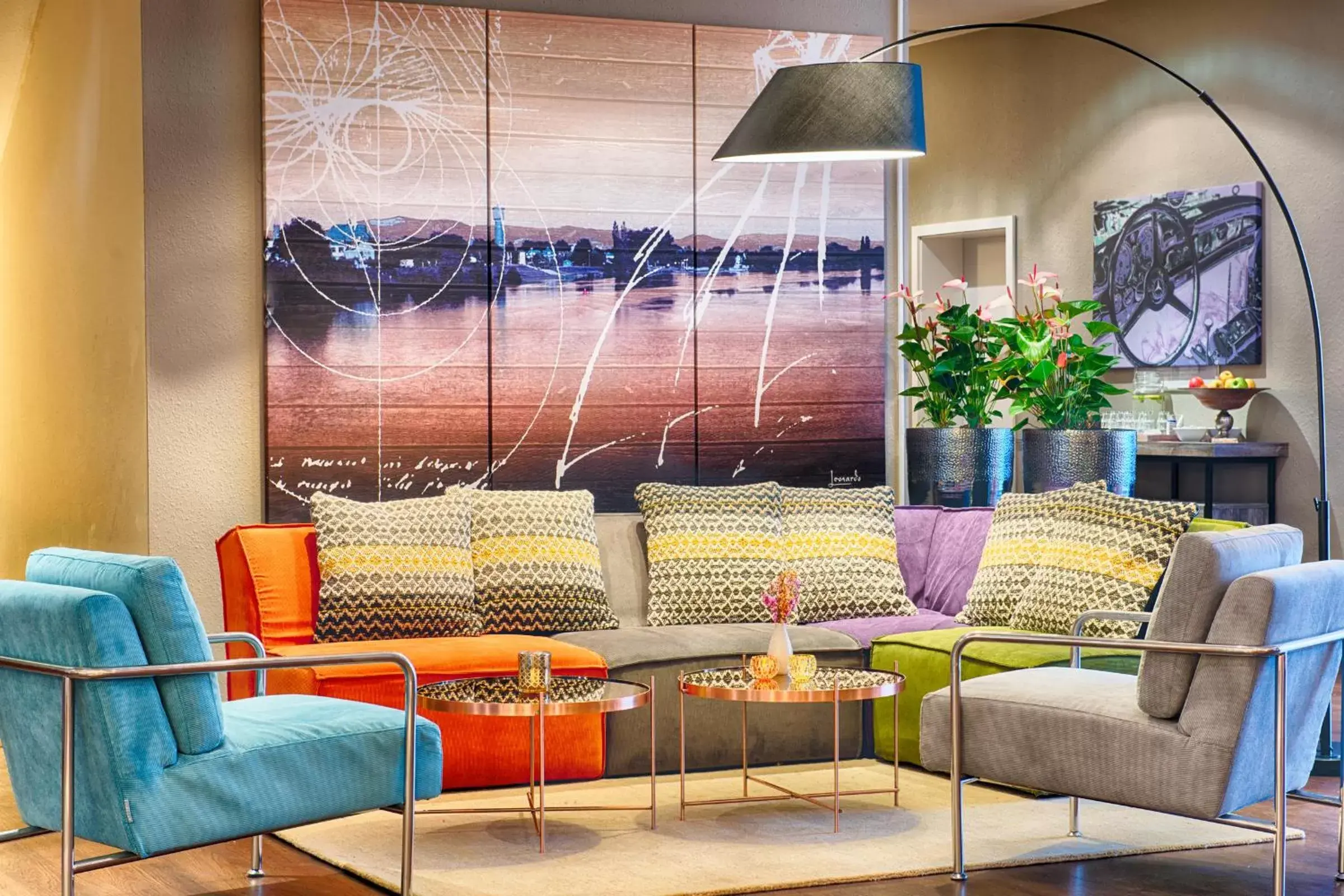 Lobby or reception, Seating Area in Leonardo Hotel Mannheim-Ladenburg