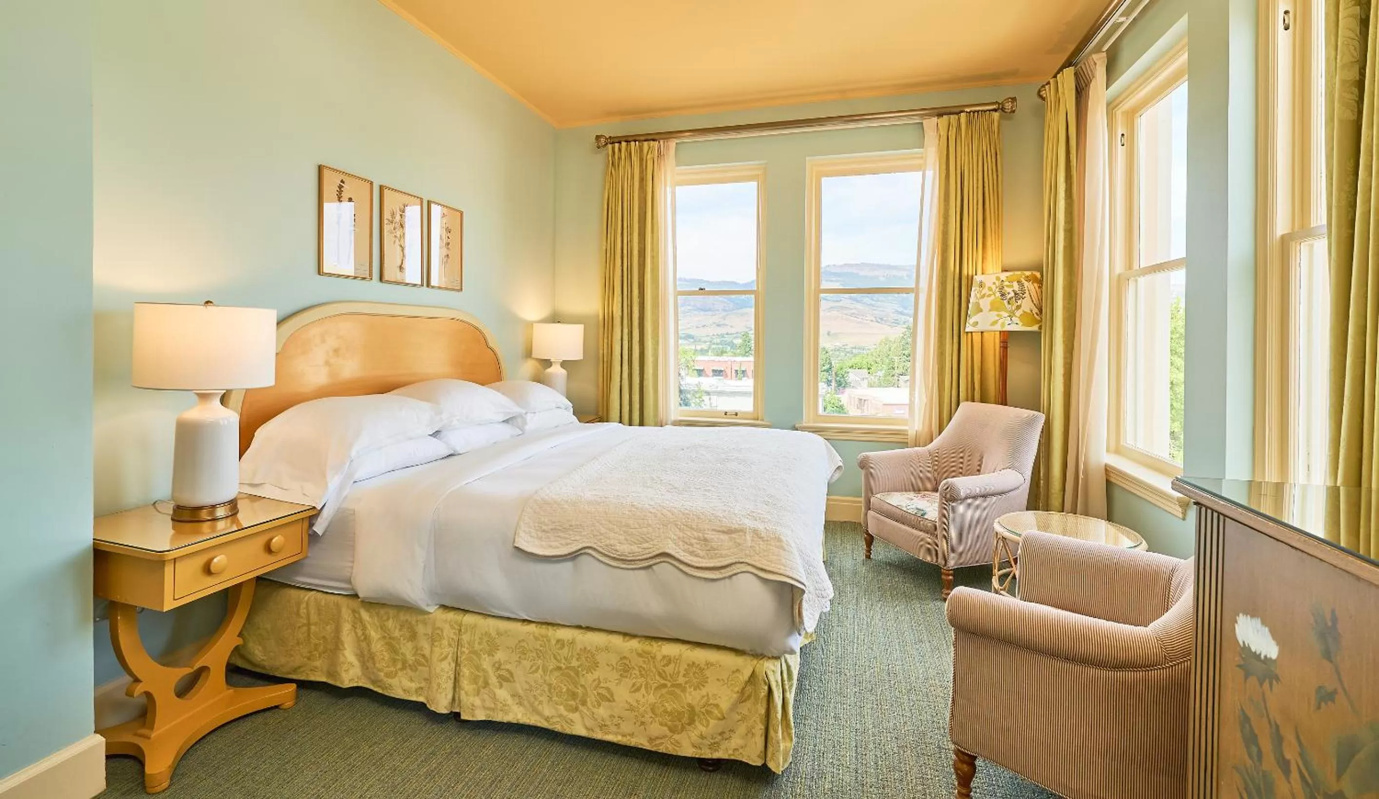 Bed in Ashland Springs Hotel