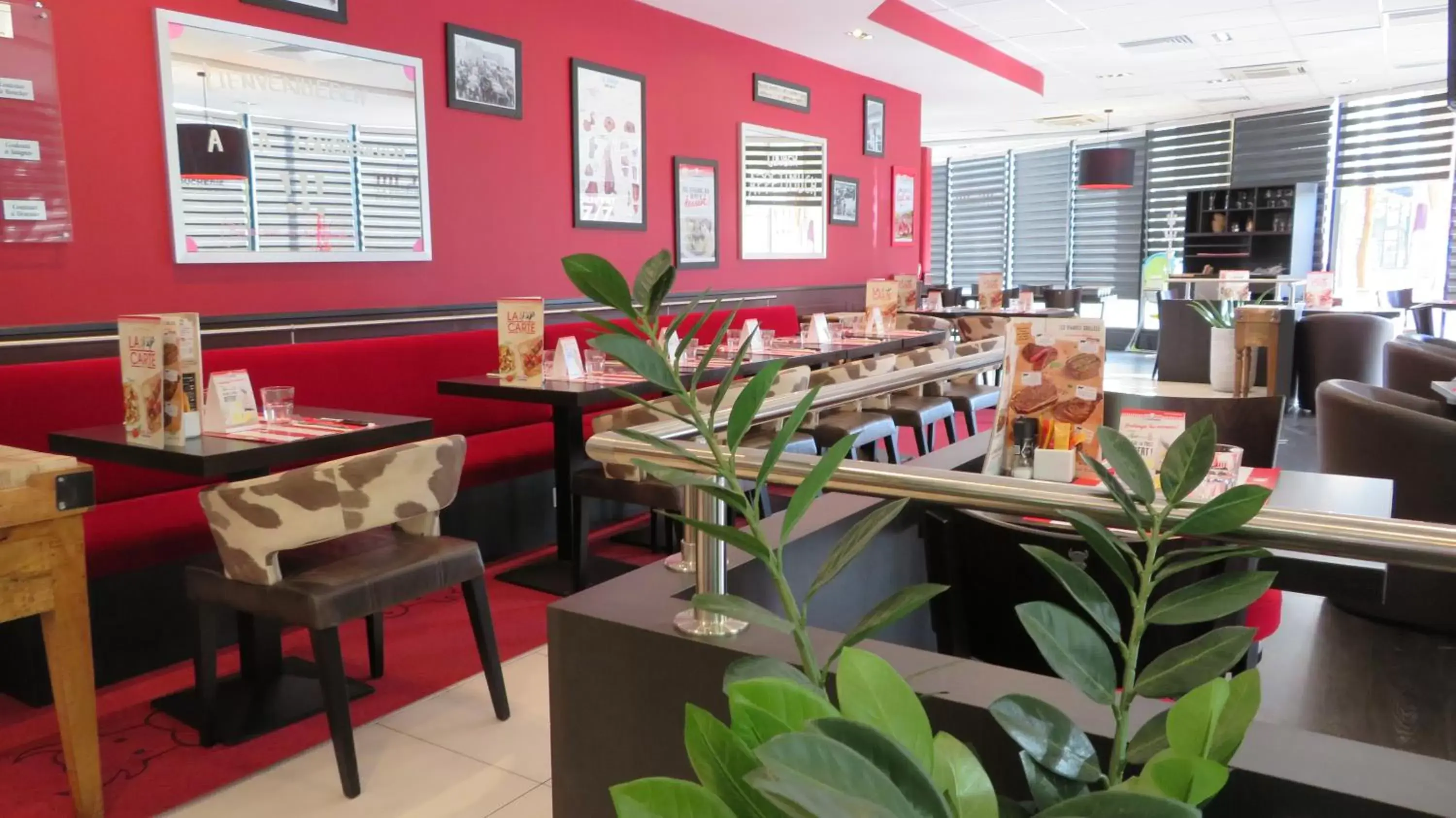 Restaurant/Places to Eat in ibis Styles Bordeaux Centre Mériadeck