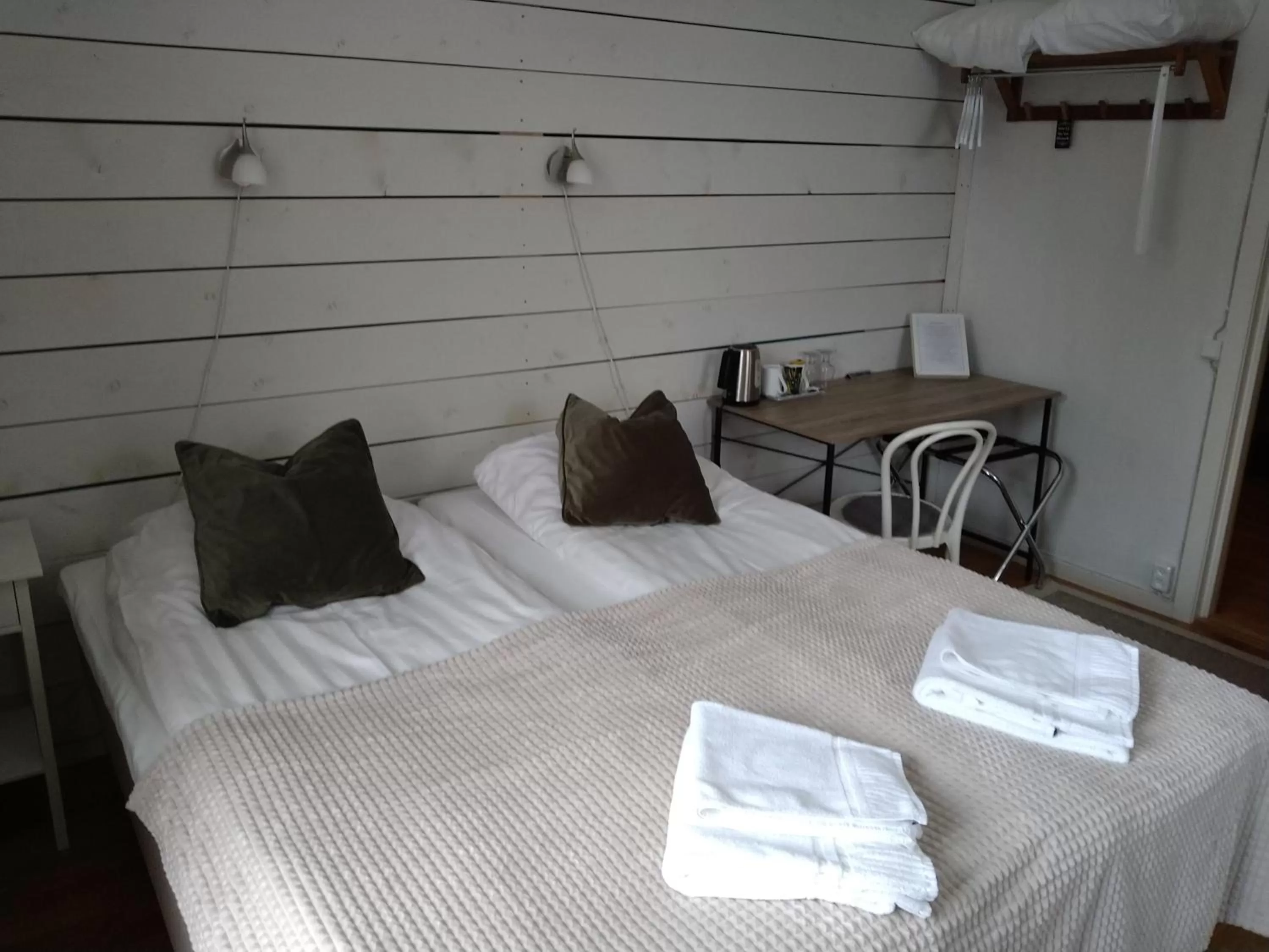 Twin Room in Hotell Strandvillan Orsa