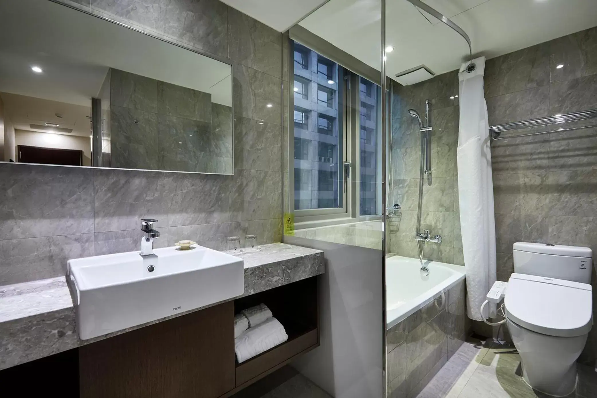 Bathroom in K Hotel Tianjin