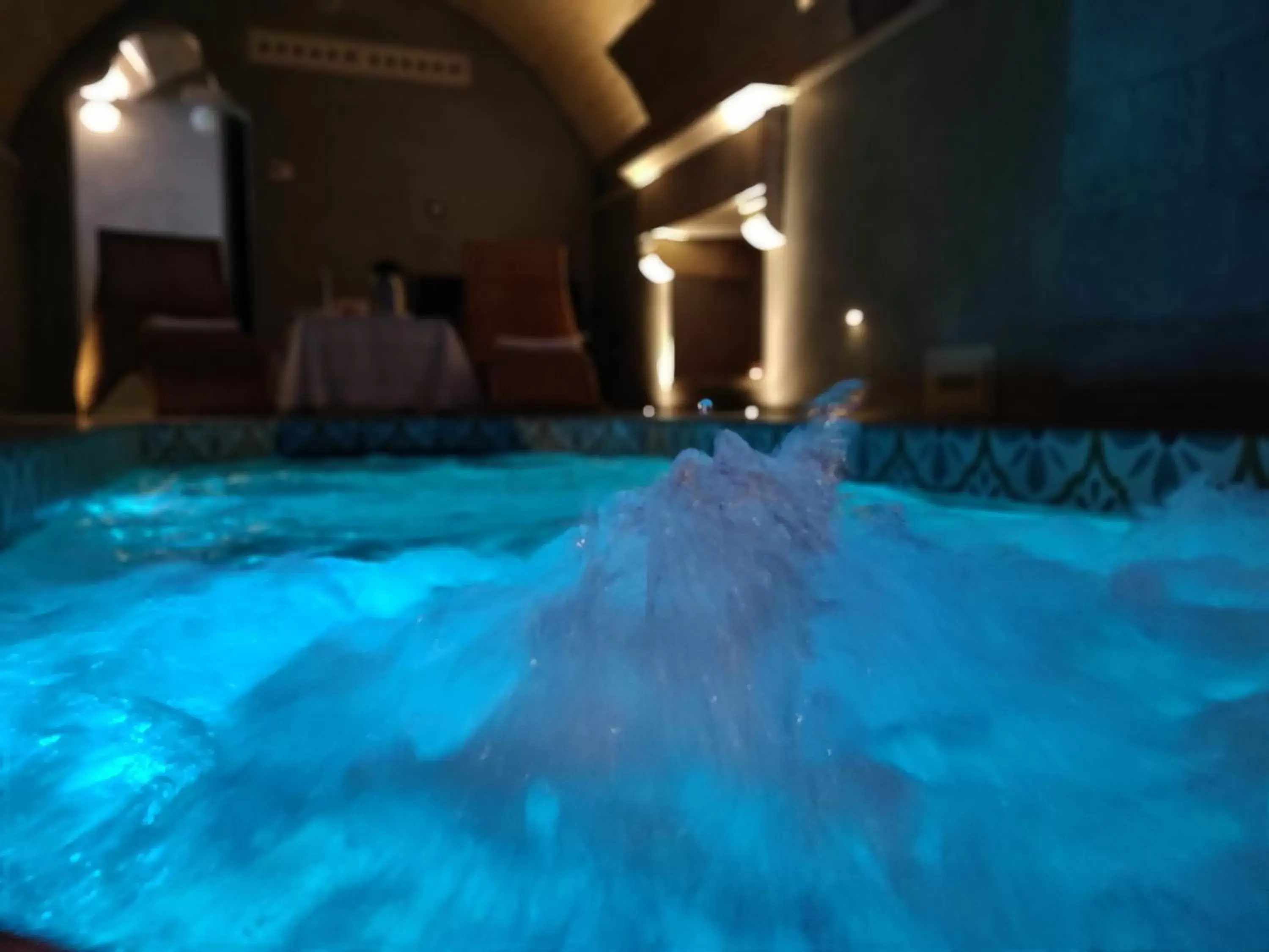 Hot Tub, Swimming Pool in Palazzo Muro Leccese Relais de Charme & Wellness