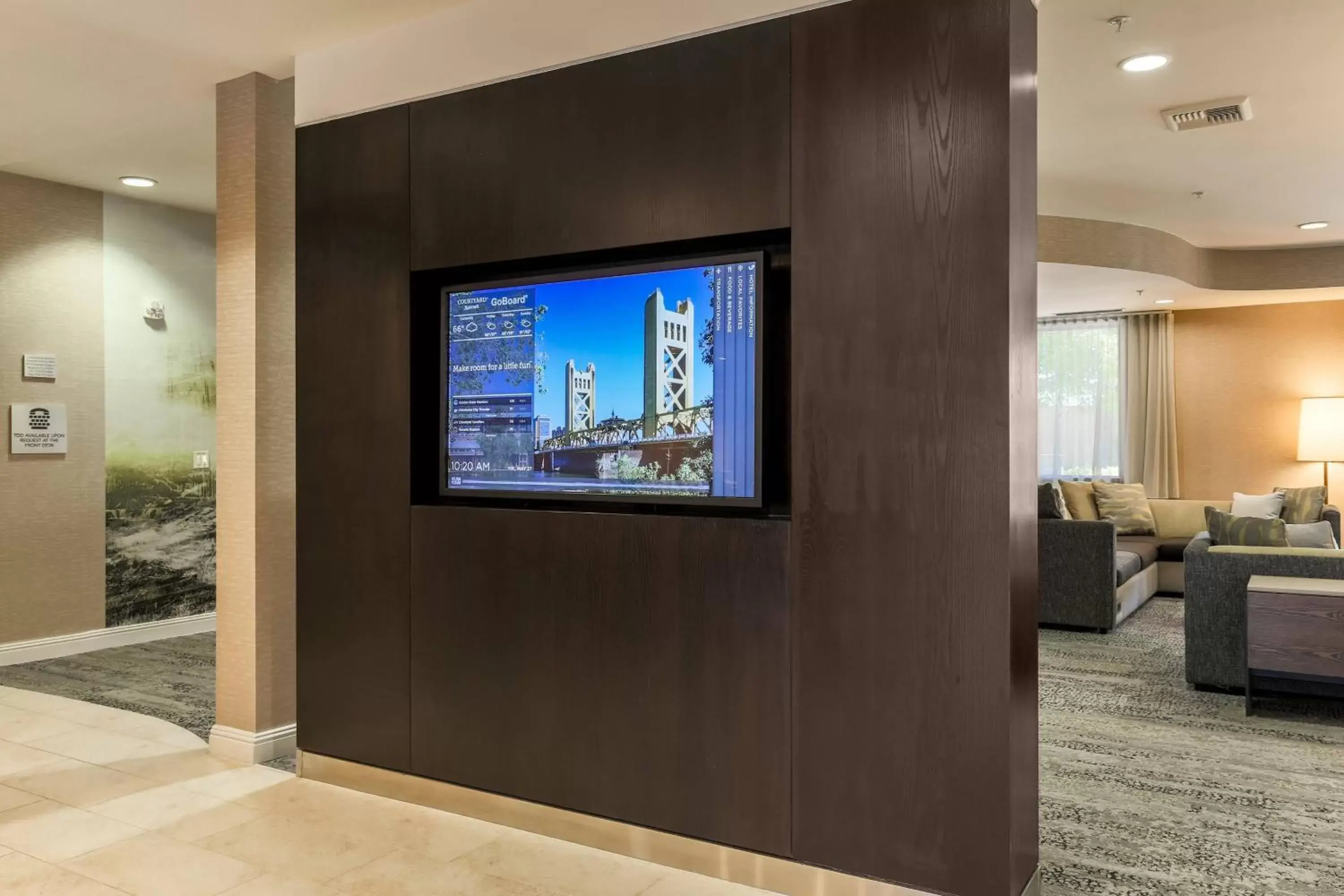 Other, TV/Entertainment Center in Courtyard by Marriott Roseville Galleria Mall/Creekside Ridge Drive