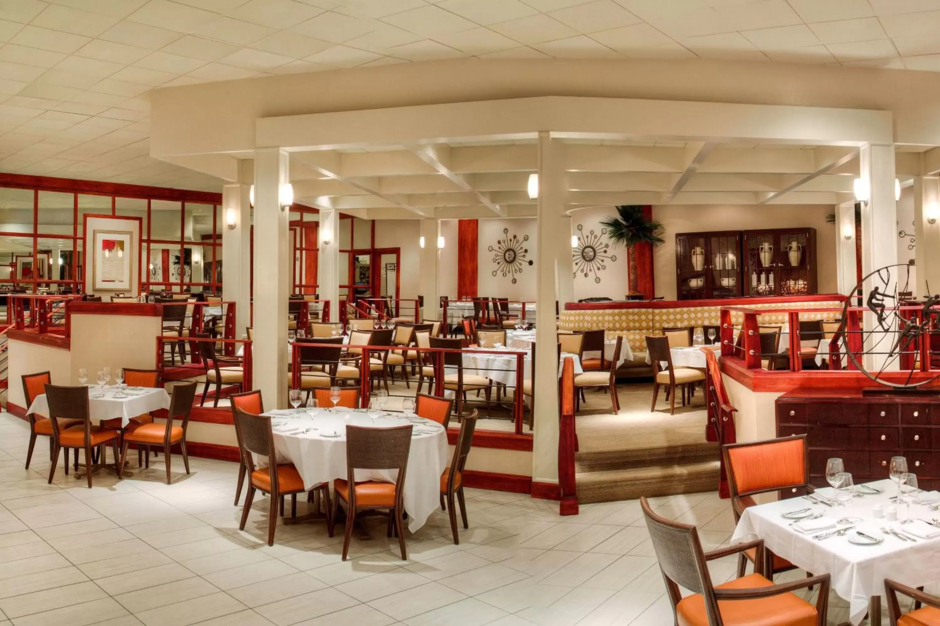 Restaurant/Places to Eat in Sheraton Sand Key Resort