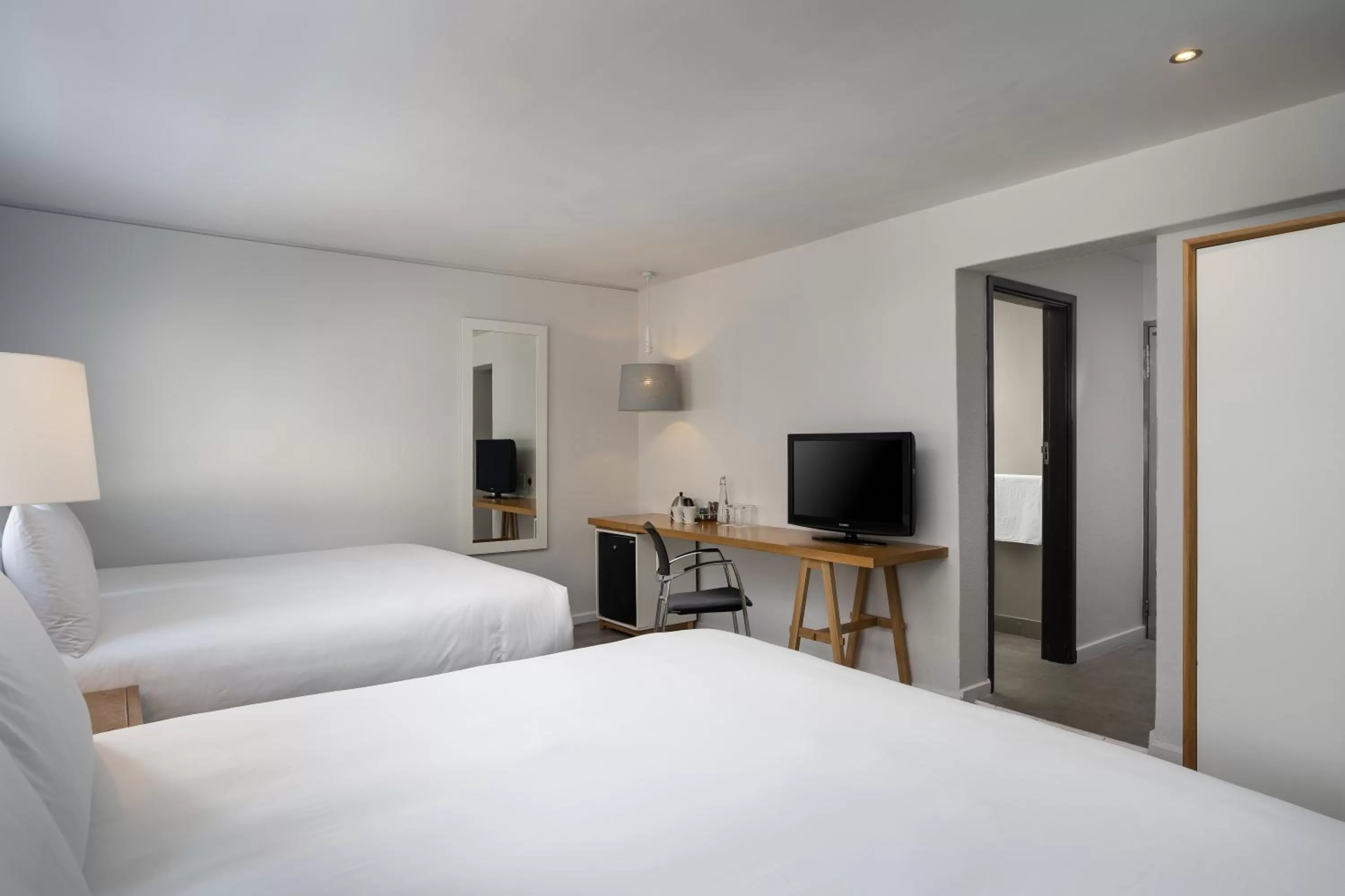 Bed in Protea Hotel by Marriott Cape Town Sea Point