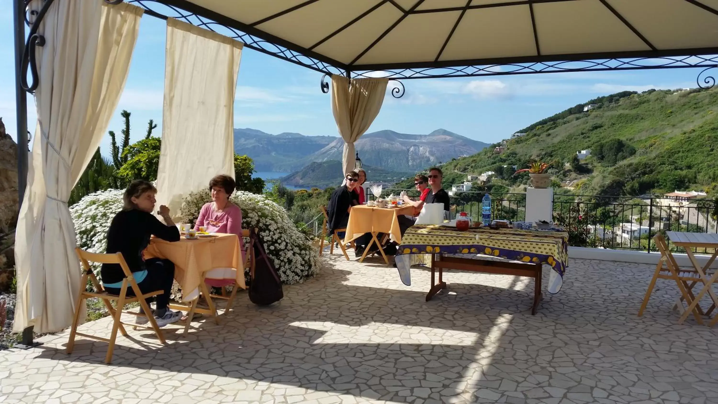 Garden, Patio/Outdoor Area in B&B Villa Maristella