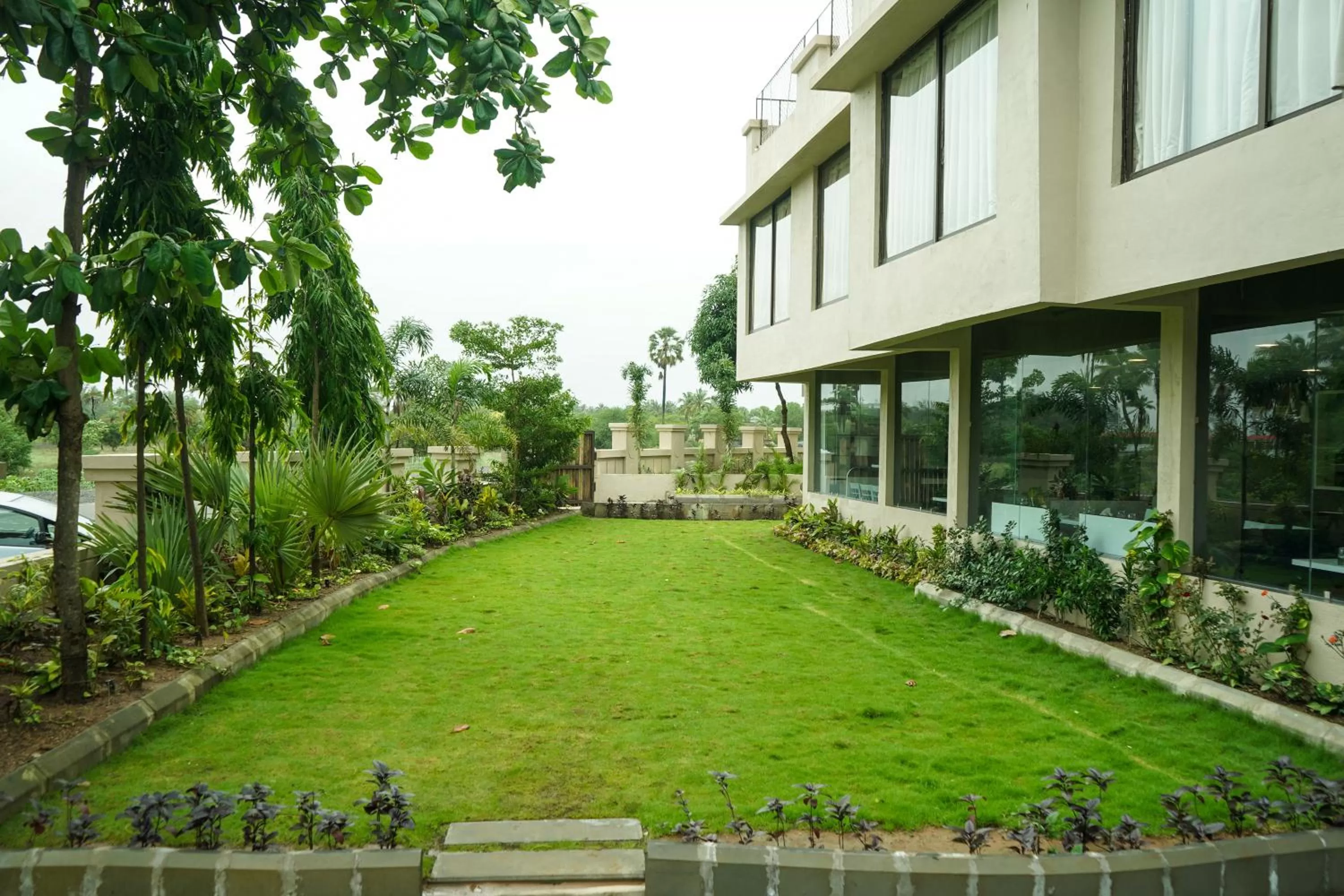Garden in Nest Beacon Resort Daman