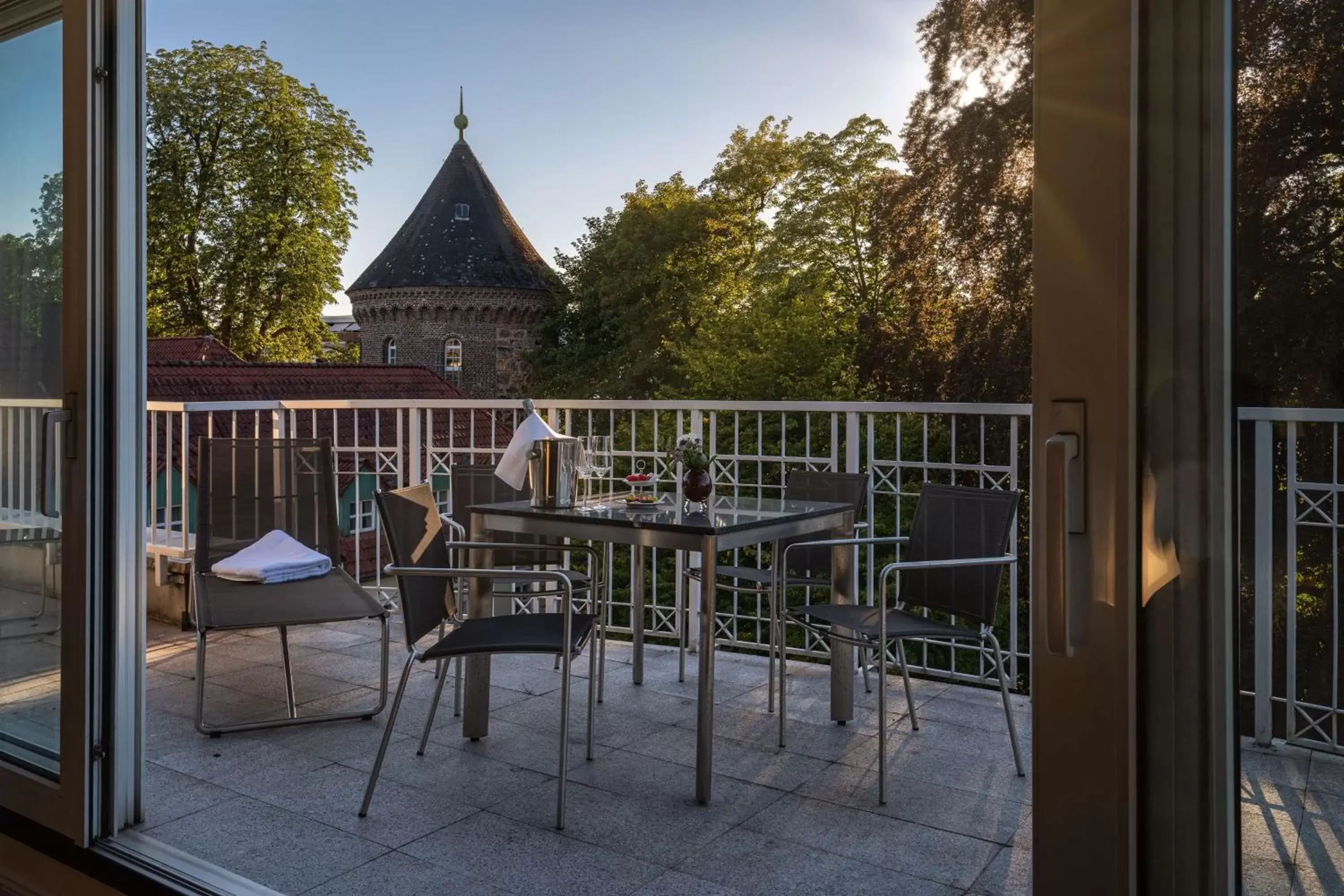 View (from property/room), Balcony/Terrace in Parkhotel Engelsburg - 4 Sterne Superior