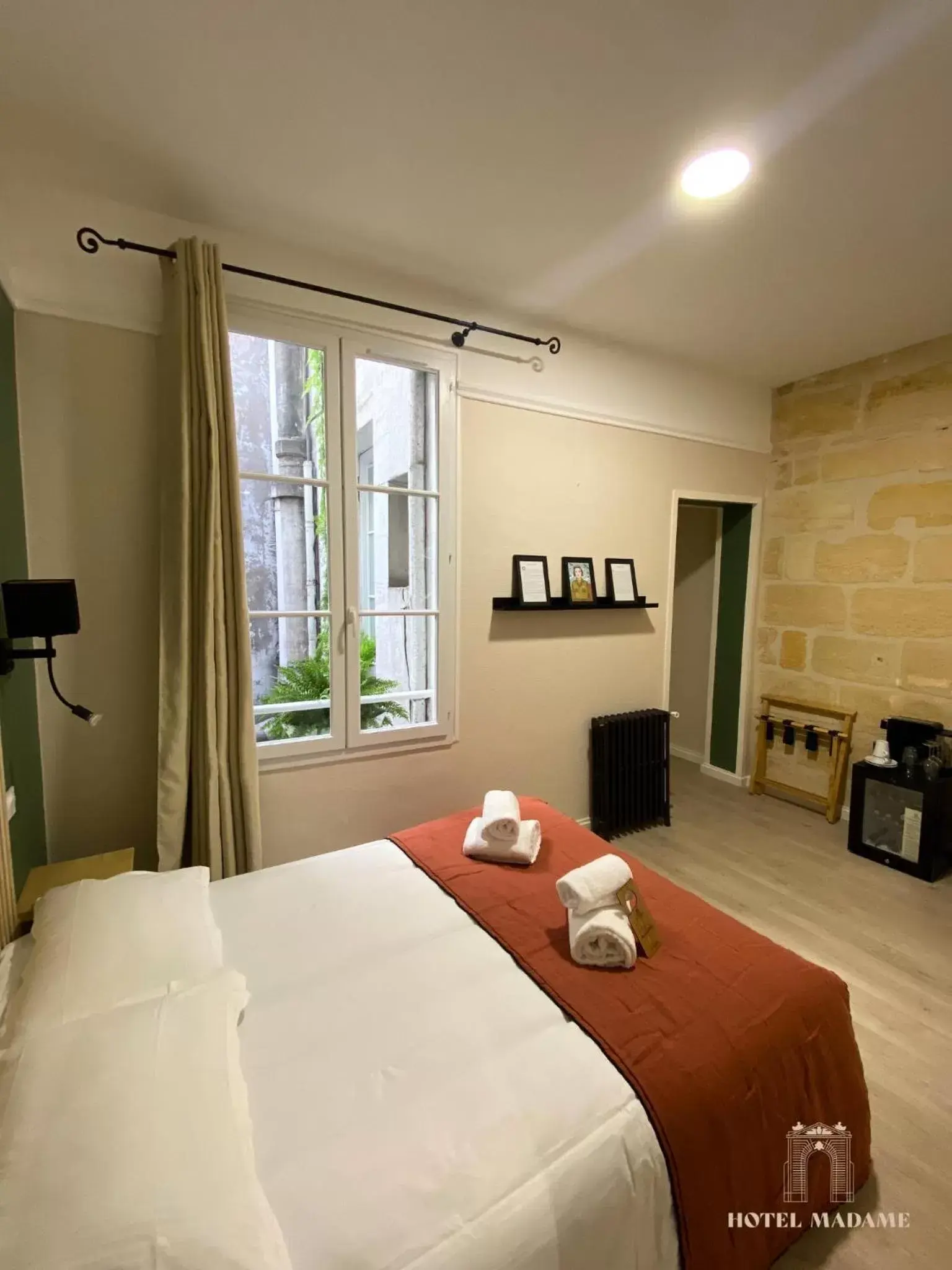 Bedroom in Hôtel Madame