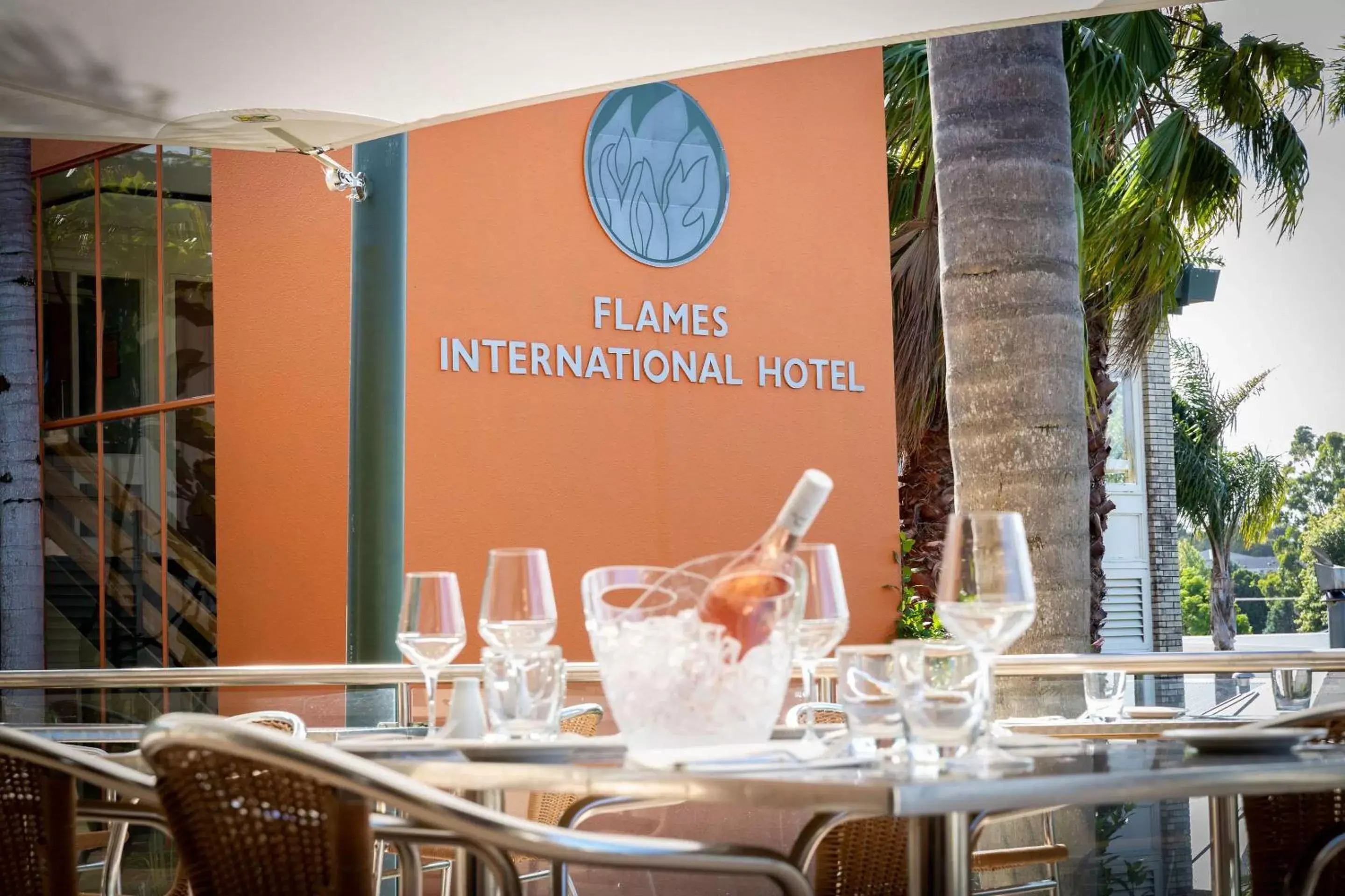 Restaurant/Places to Eat in Comfort Hotel Flames Whangarei