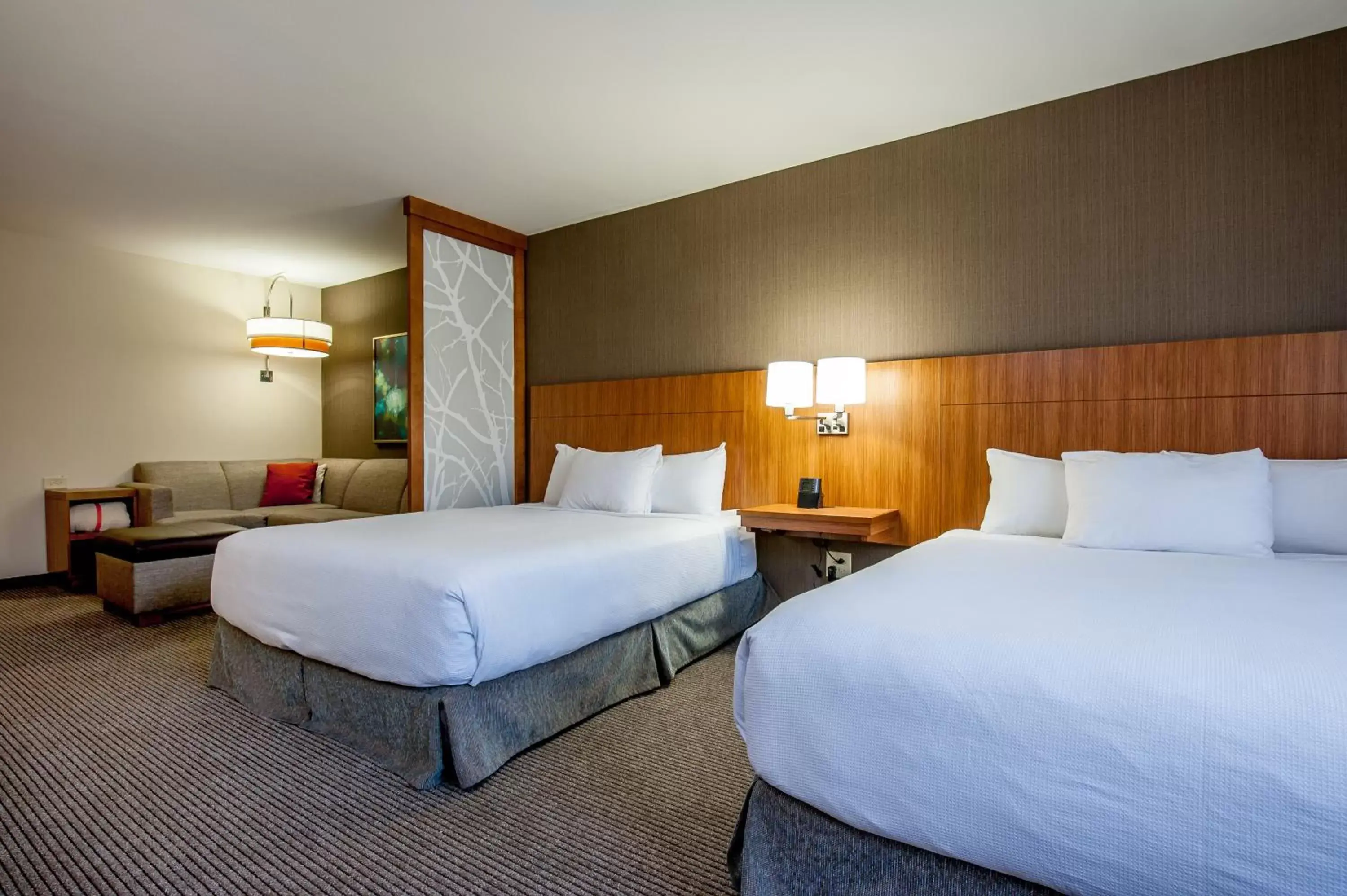 Queen Room with Two Queen Beds, Sofa Bed and Accessible Tub in Hyatt Place Bowling Green