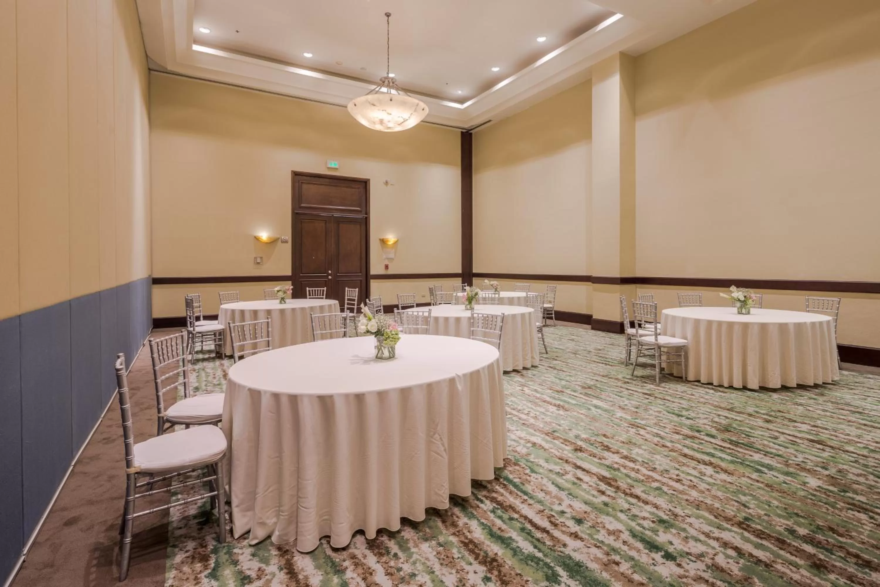 Meeting/conference room in Holiday Inn Monterrey Valle by IHG