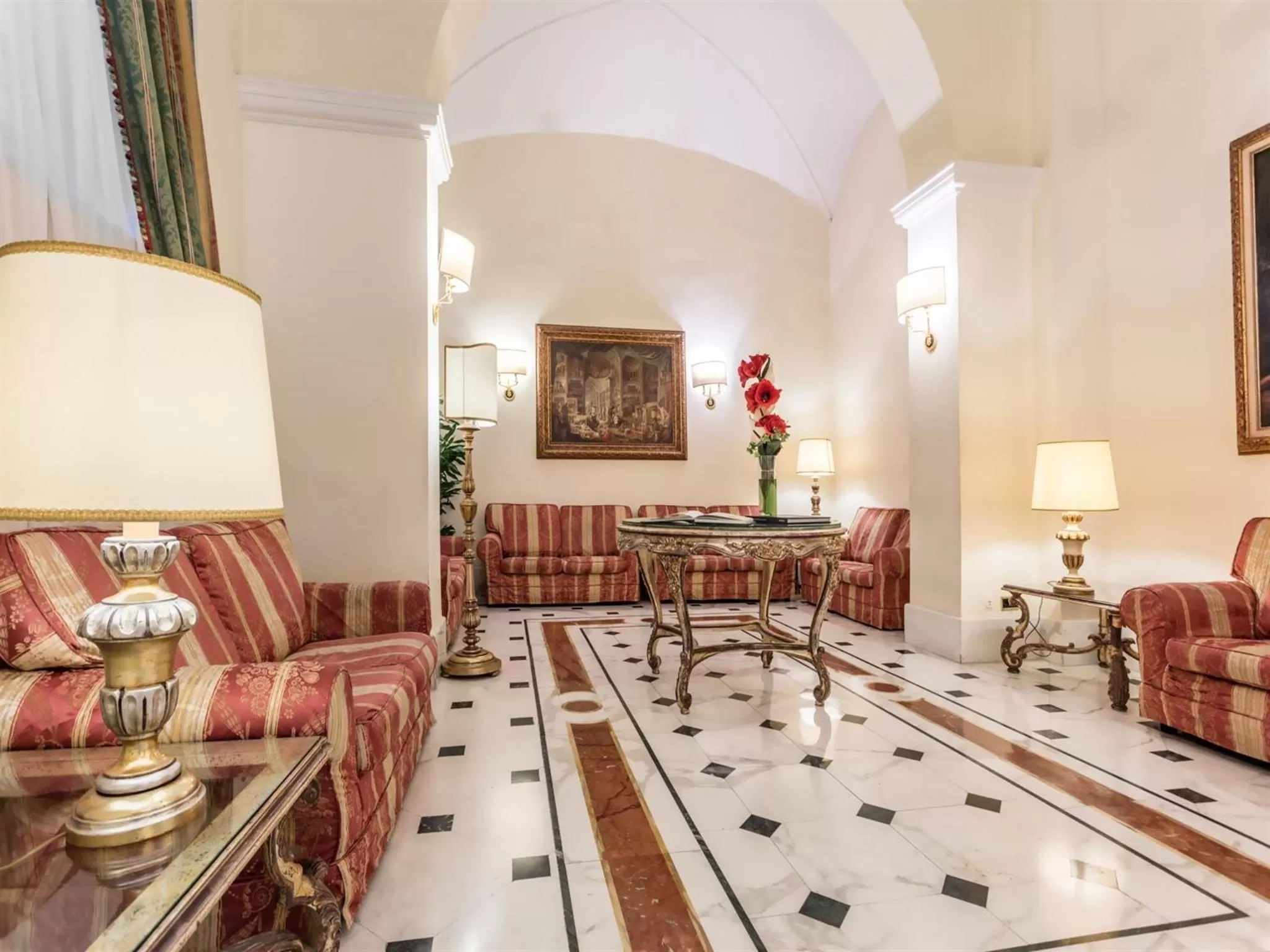 Lobby or reception in Raeli Hotel Archimede