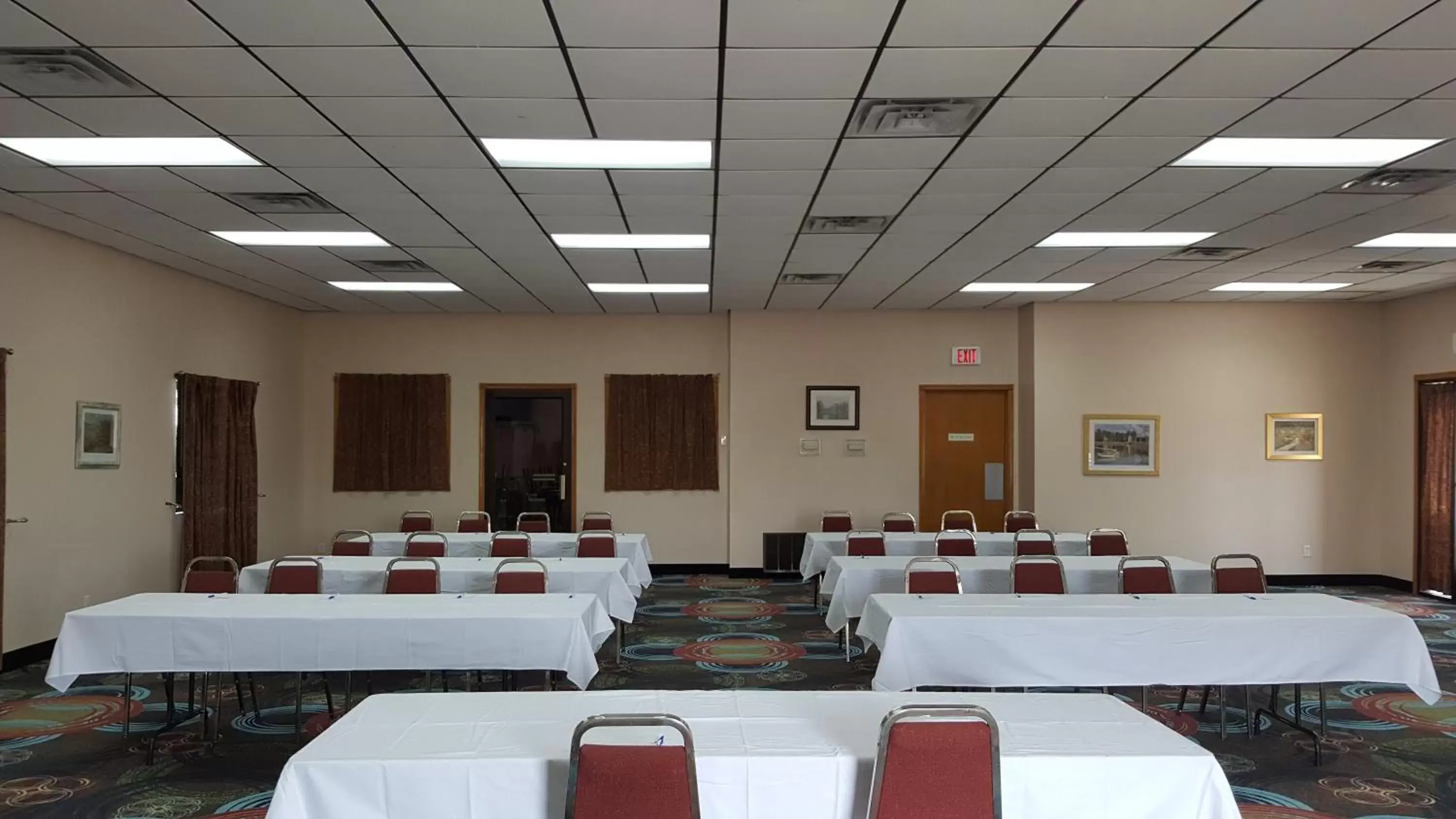 Photo of the whole room in Americas Best Value Inn and Suites - Nevada