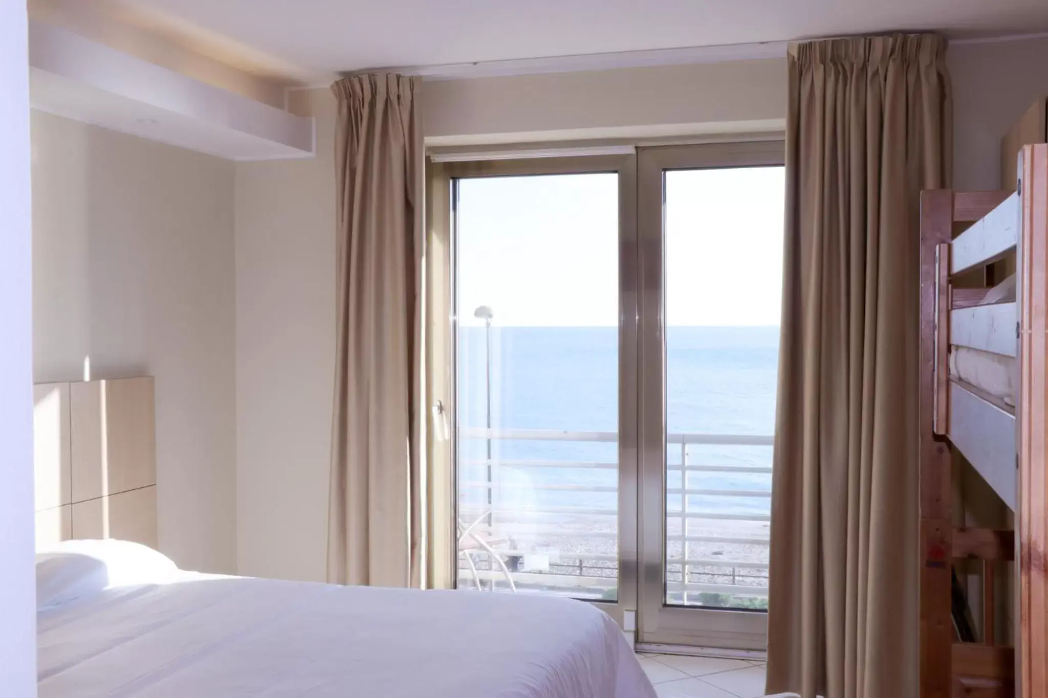Photo of the whole room, Sea View in Hotel Ancora