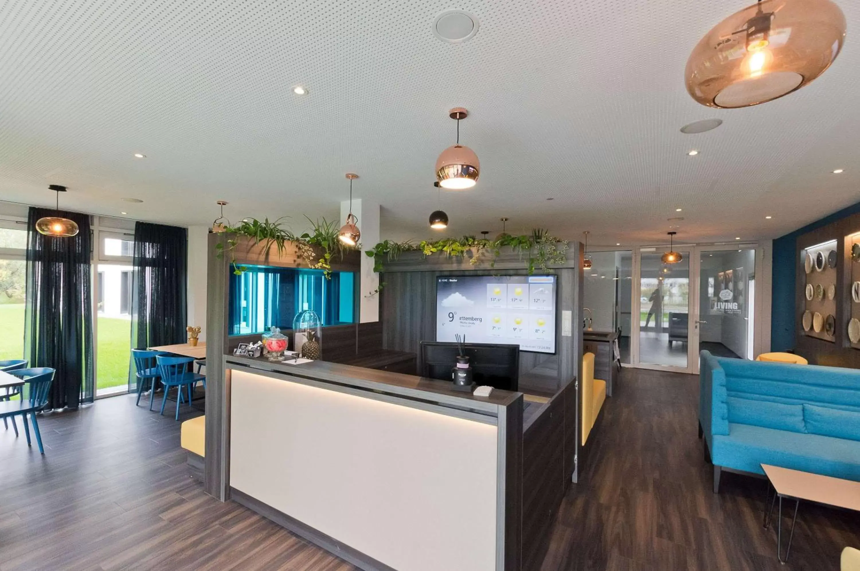 Lounge or bar, Lobby/Reception in ANA Living Stuttgart by Arthotel ANA