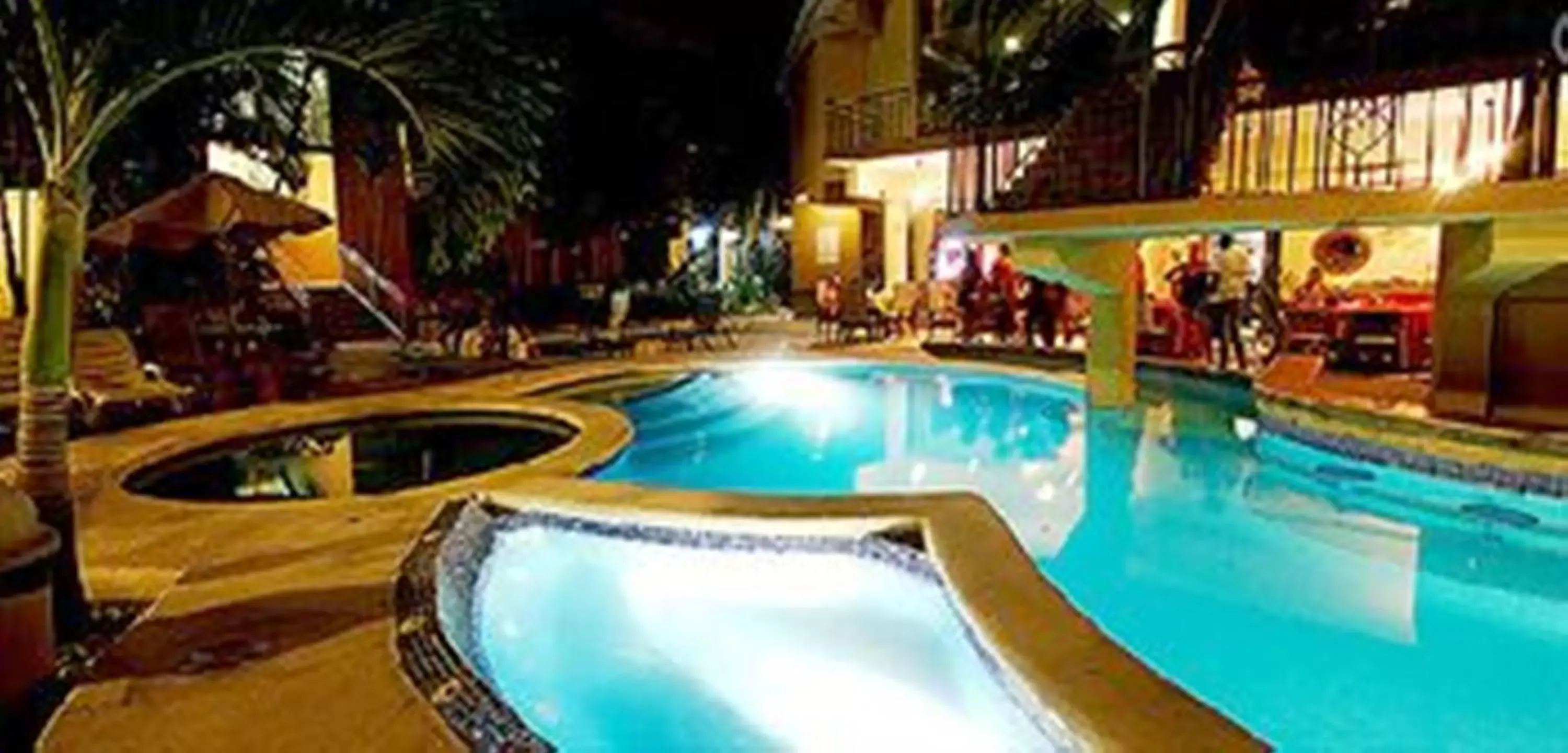 Swimming Pool in Balcon del Mar Beach Front Hotel