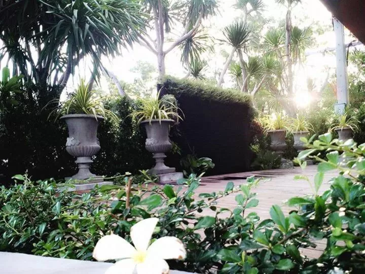 Garden view in Nava Grand