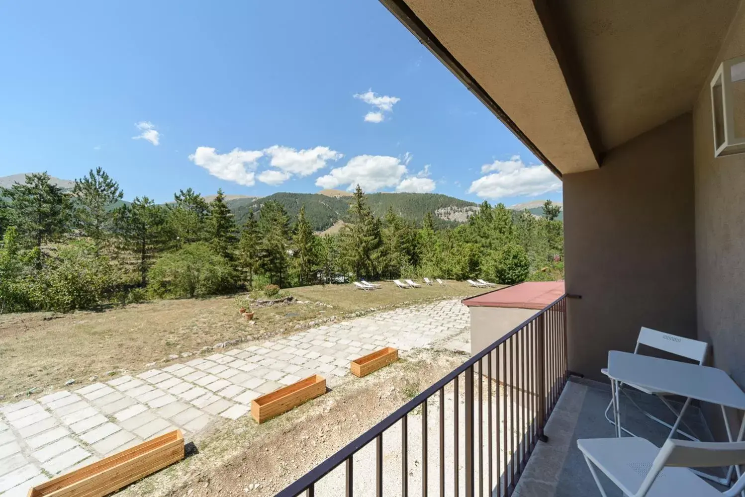 Superior Double or Twin Room in Relais Chalons d’Orange Superior Double or Twin Room in Relais Chalons d’Orange