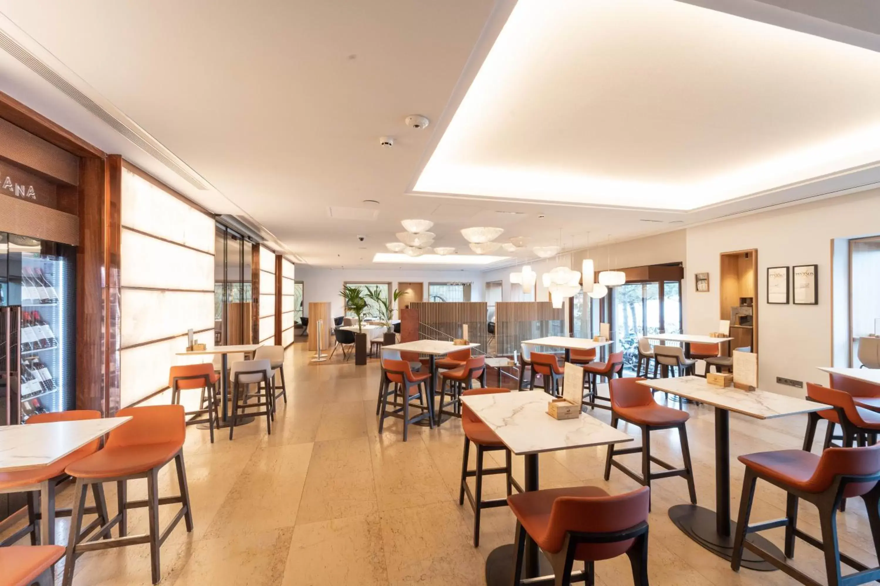 Restaurant/places to eat in Lasala Plaza Hotel - Adults Only Restaurant/places to eat in Lasala Plaza Hotel - Adults Only