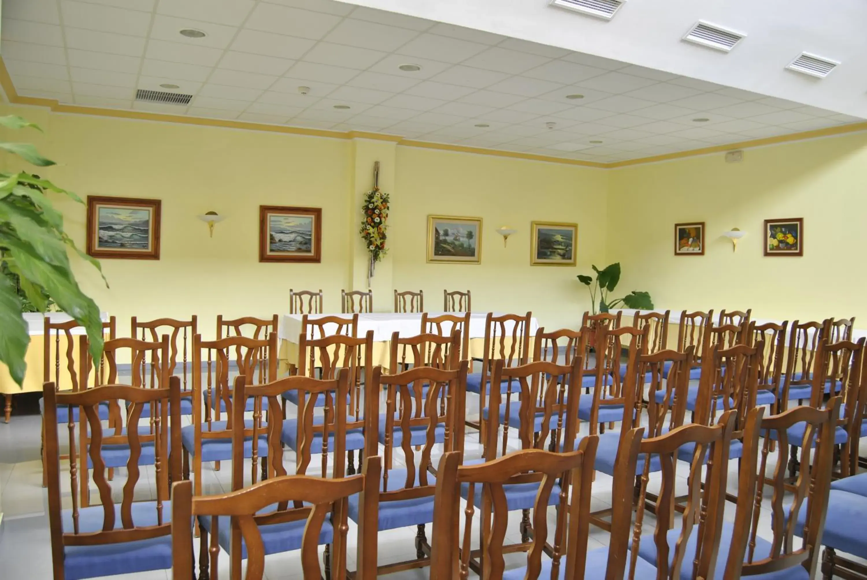 Meeting/conference room, Restaurant/Places to Eat in Hotel Rosi