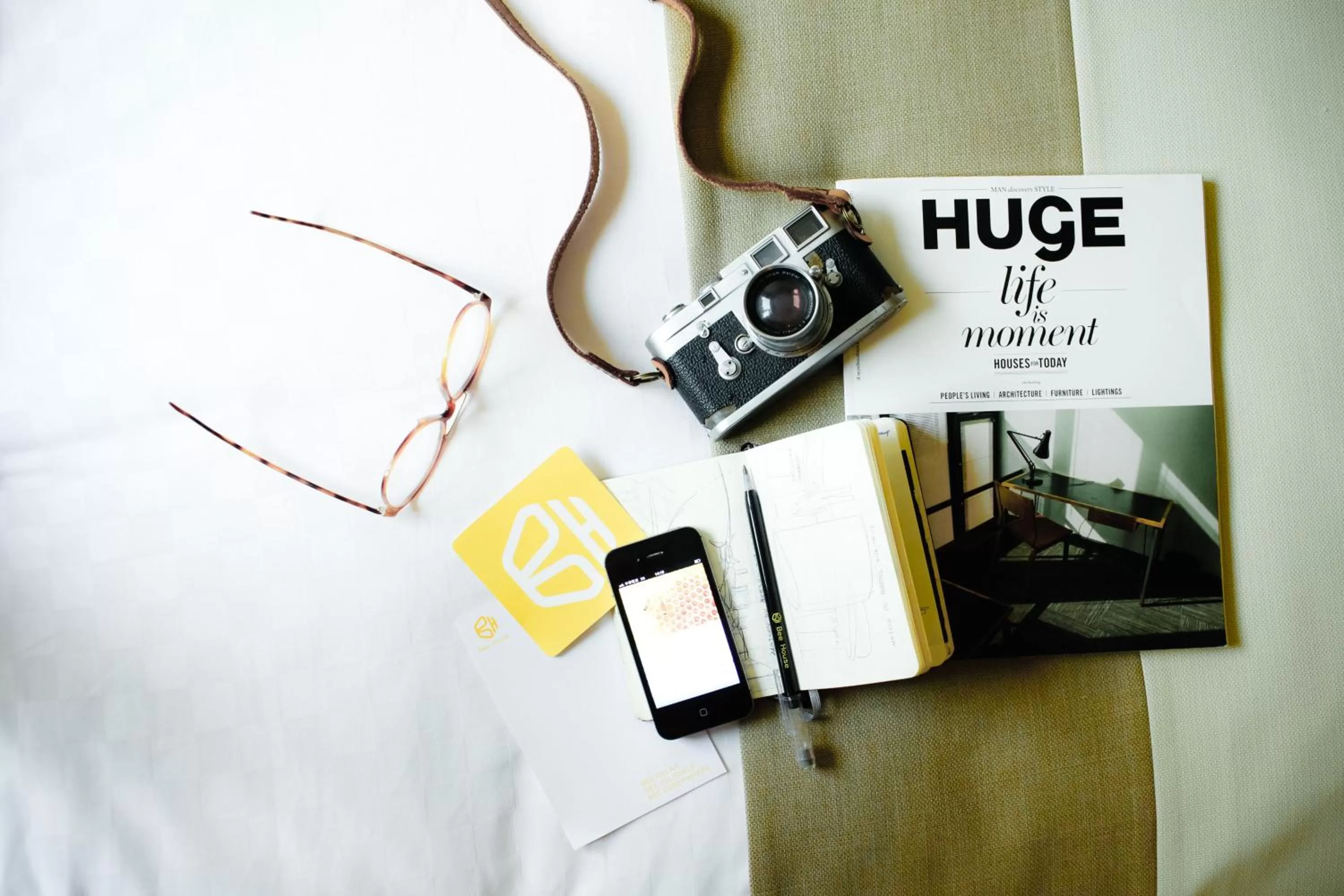 Bed in Bee House by Cosmos Creation - Taipei Main Station