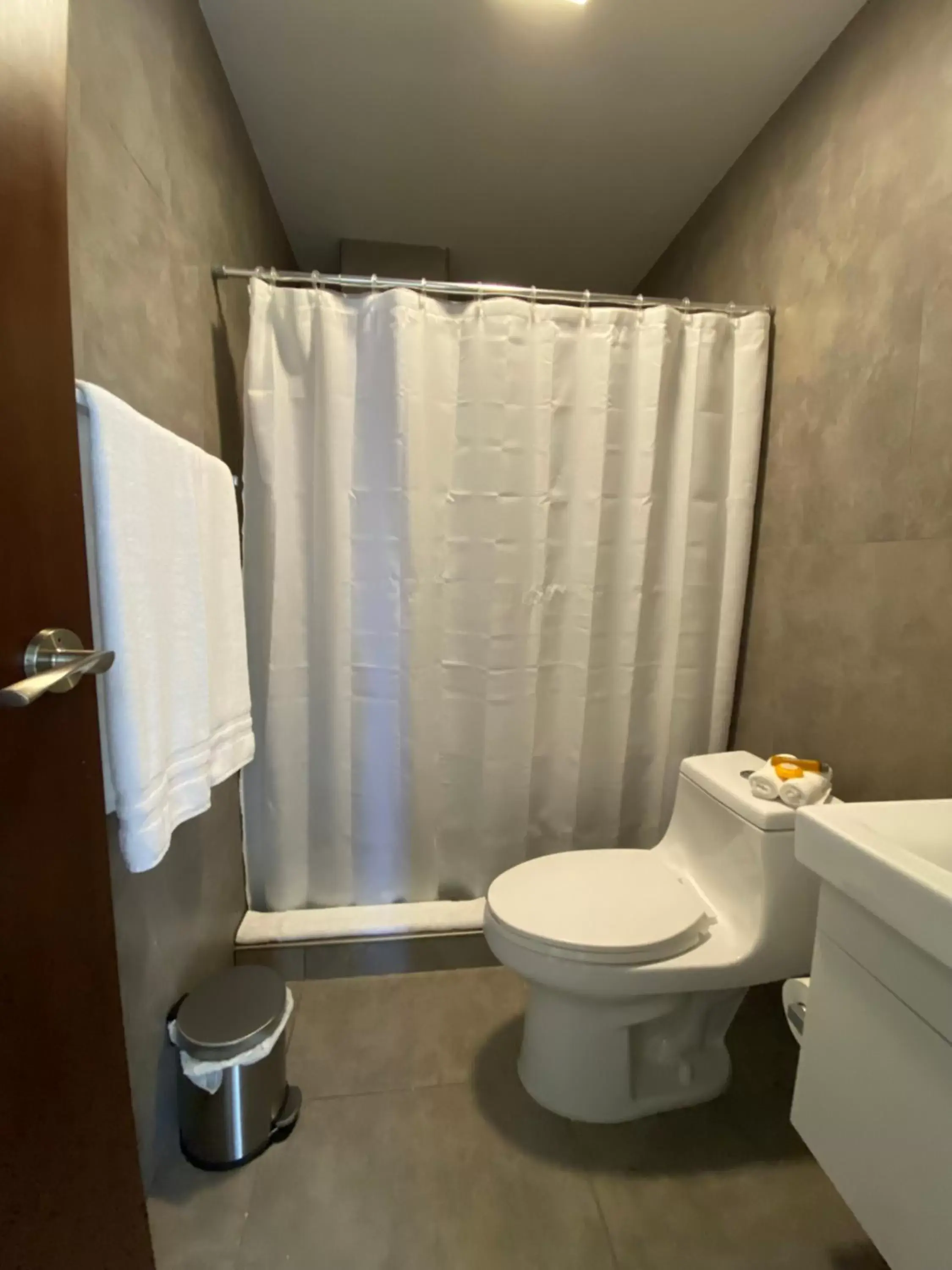 Bathroom in Hotel Nest