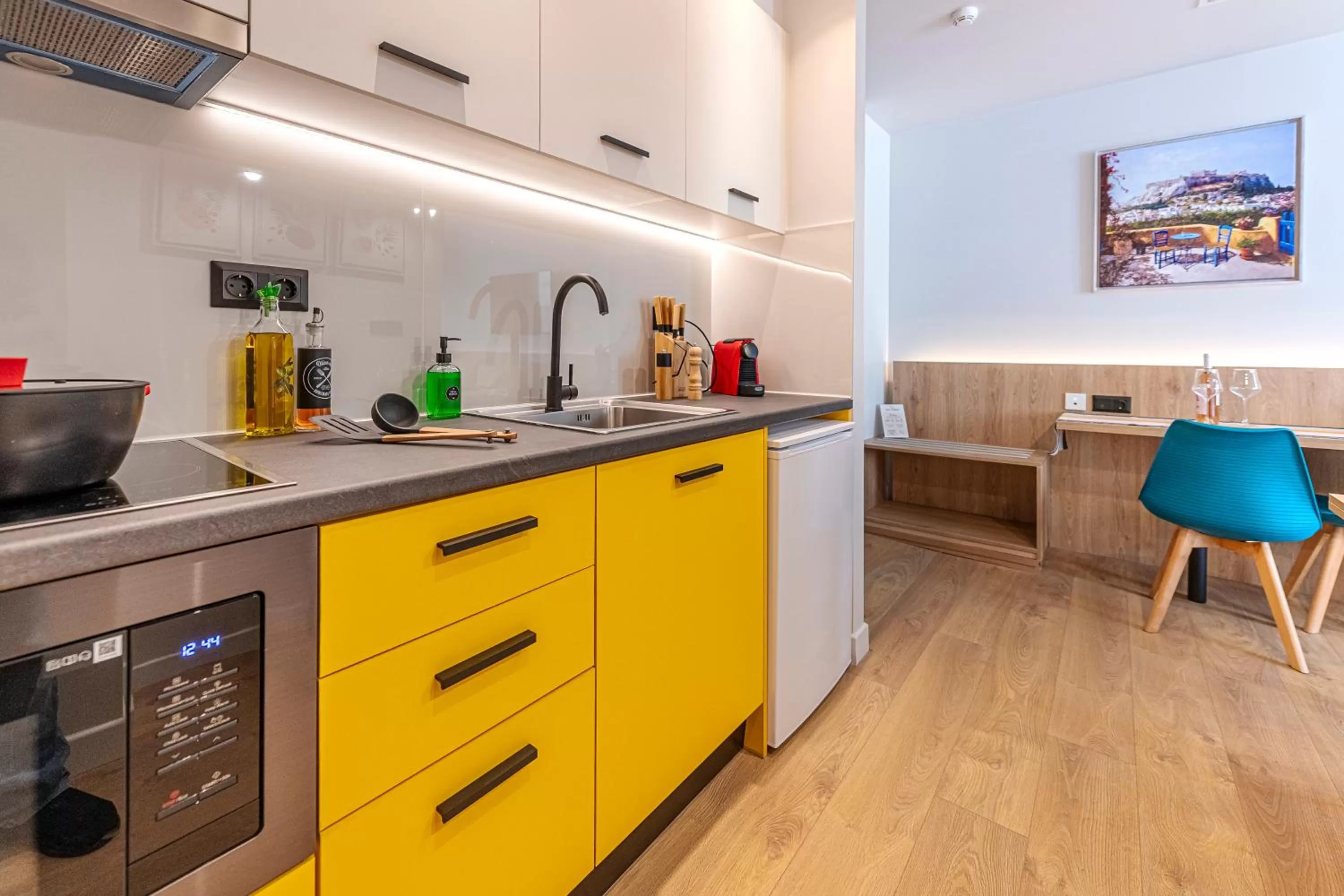 Kitchen or kitchenette in A&N Athens Luxury Apartments - Ermou