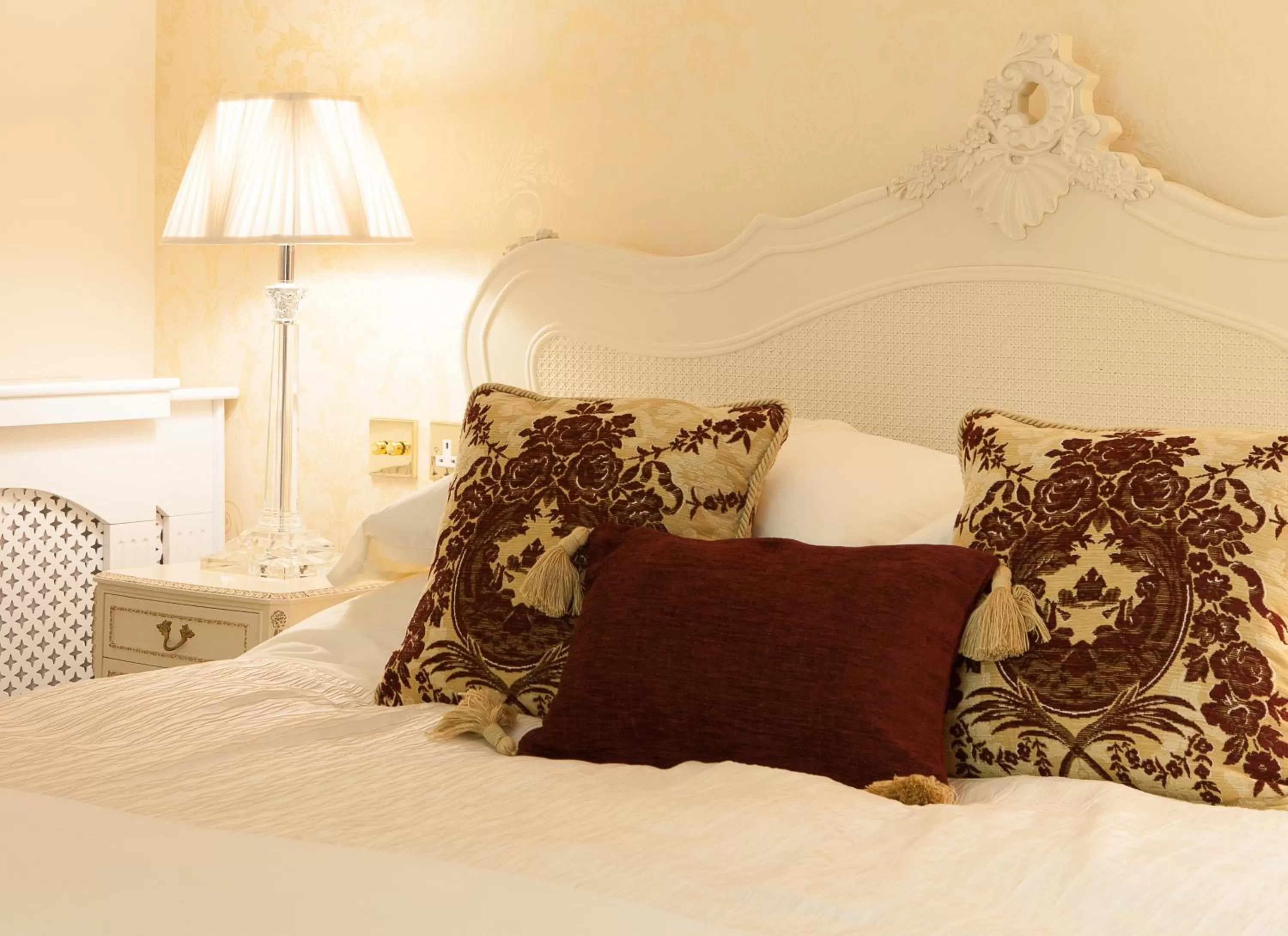 Bed in The Old Kiln House