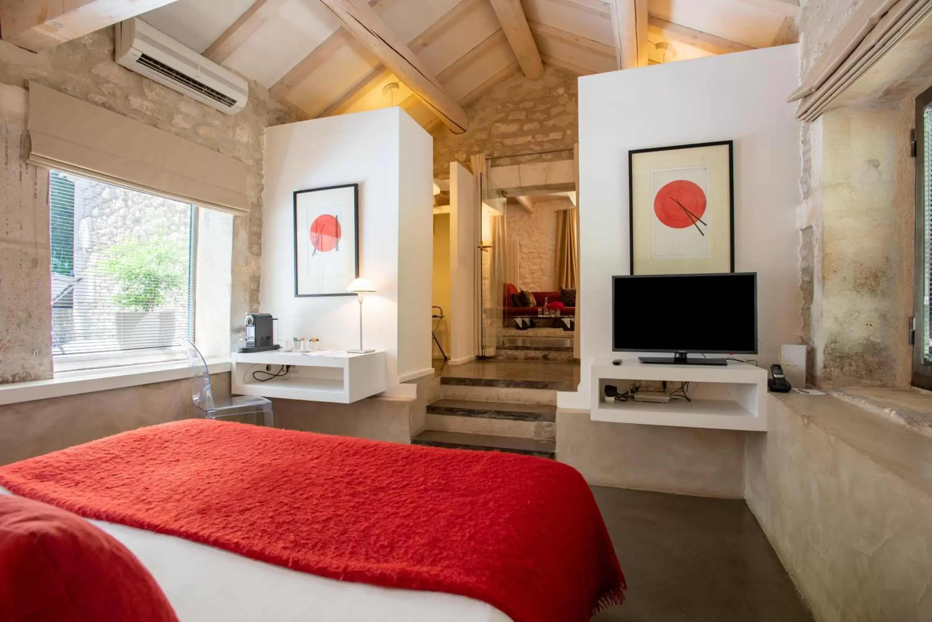 Bed in Hotel Château Des Alpilles