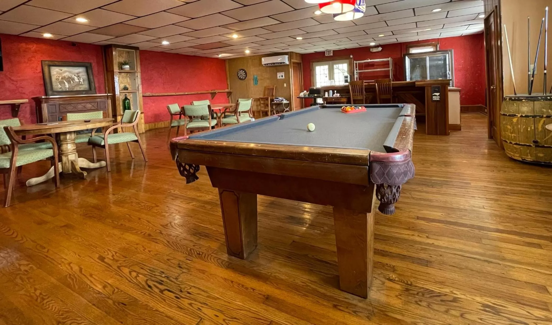 Billiards in Skyline Village Inn