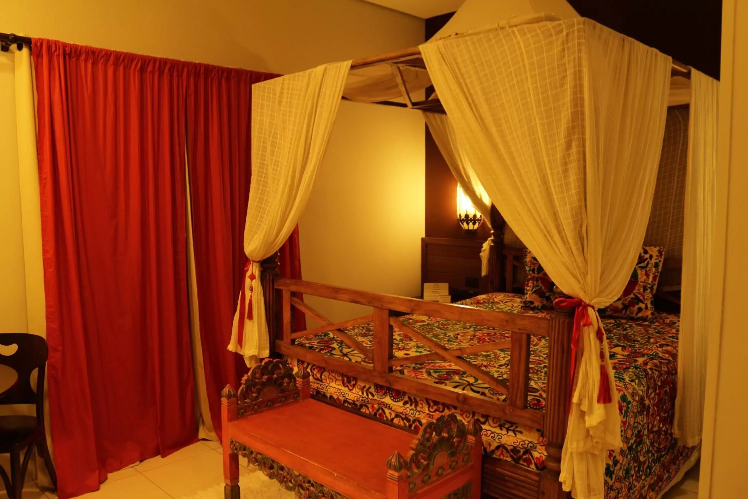 Bed in Taj Hotel